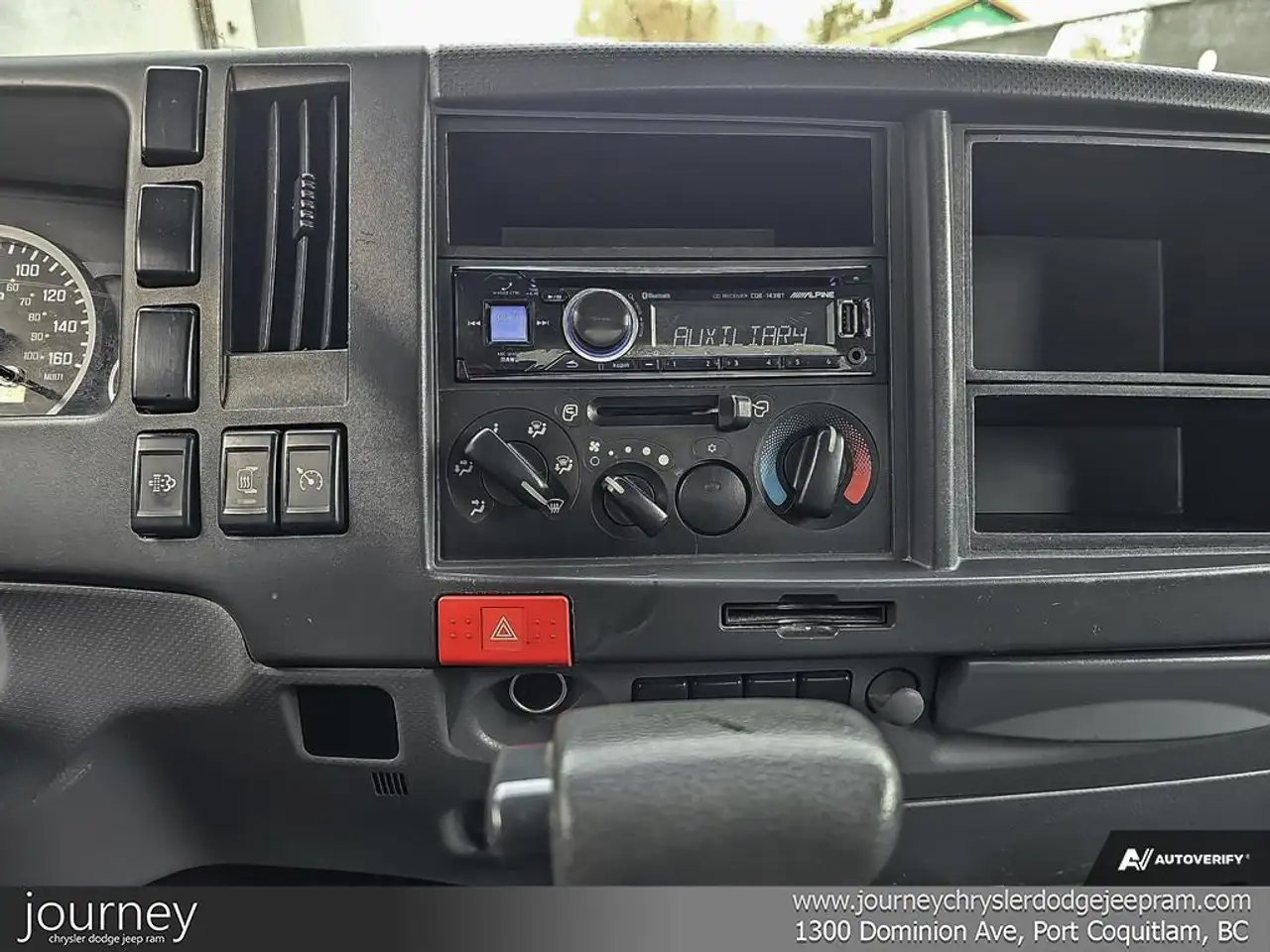 Isuzu NPR fotografie Isuzu NPR