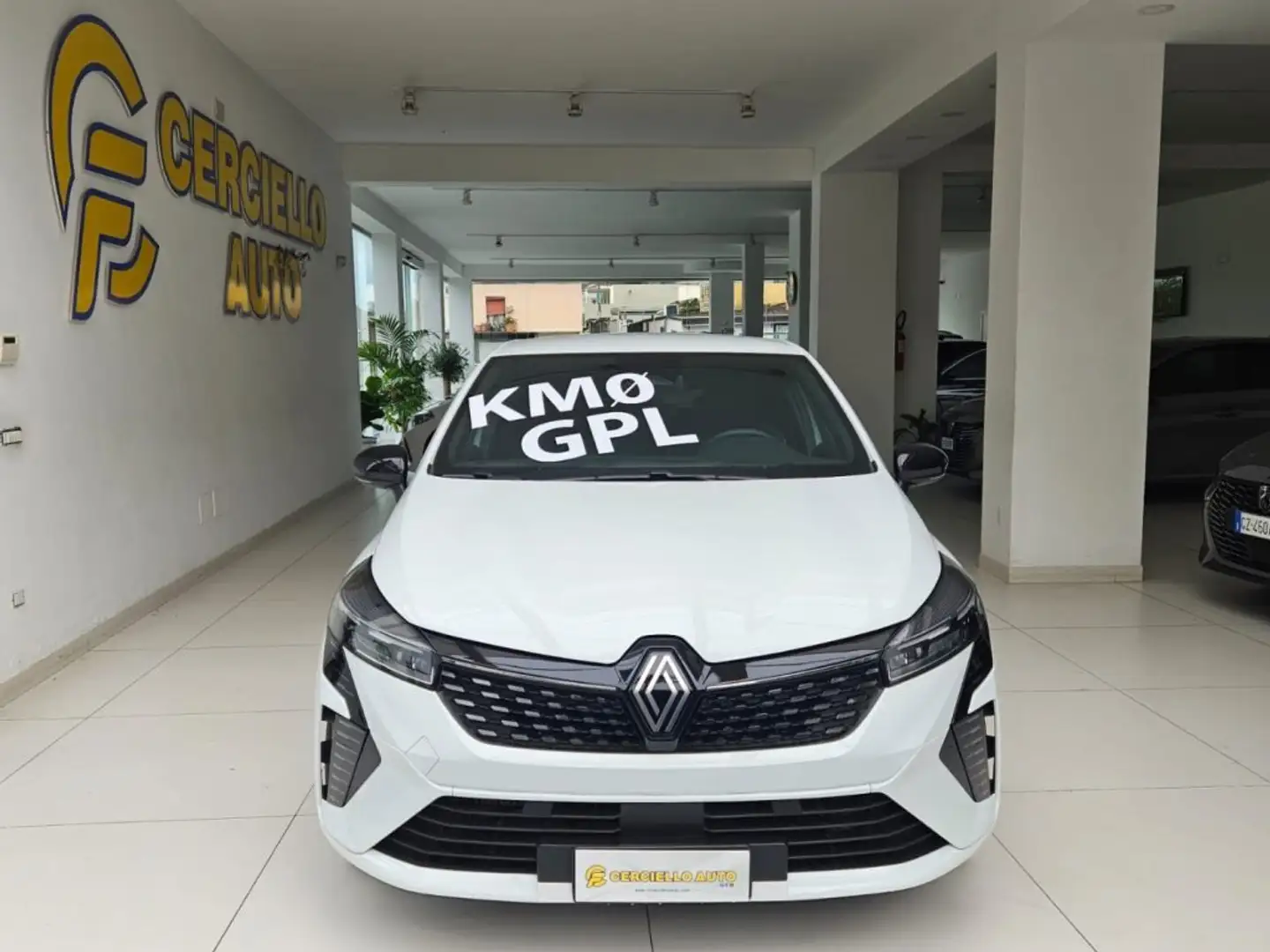 Renault Clio ECO-G 100 CV Techno tua da €199,00 mensili Bianco - 1