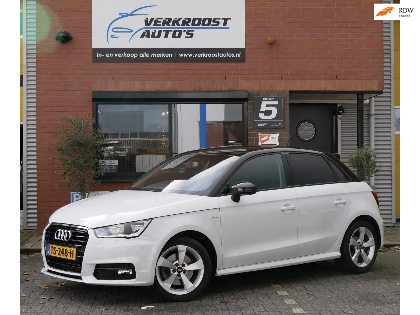 Audi A1 Sportback 1.4 TFSI S-line Sport navi. stoelverwarm Wit - 1