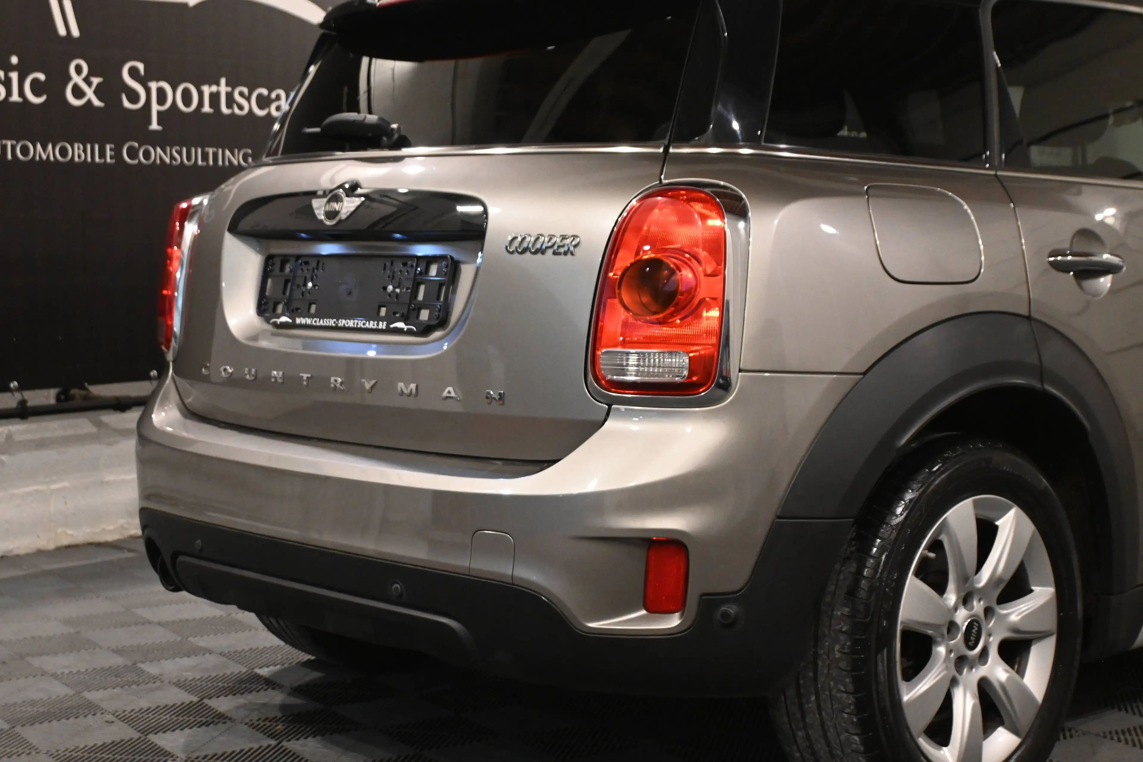 MINI Cooper Countryman COOPER COUNTRYMAN 1.5iA / CUIR / GPS NAVIGATION / BLUETOOTH / CRUISE / PDC !! — photo 7