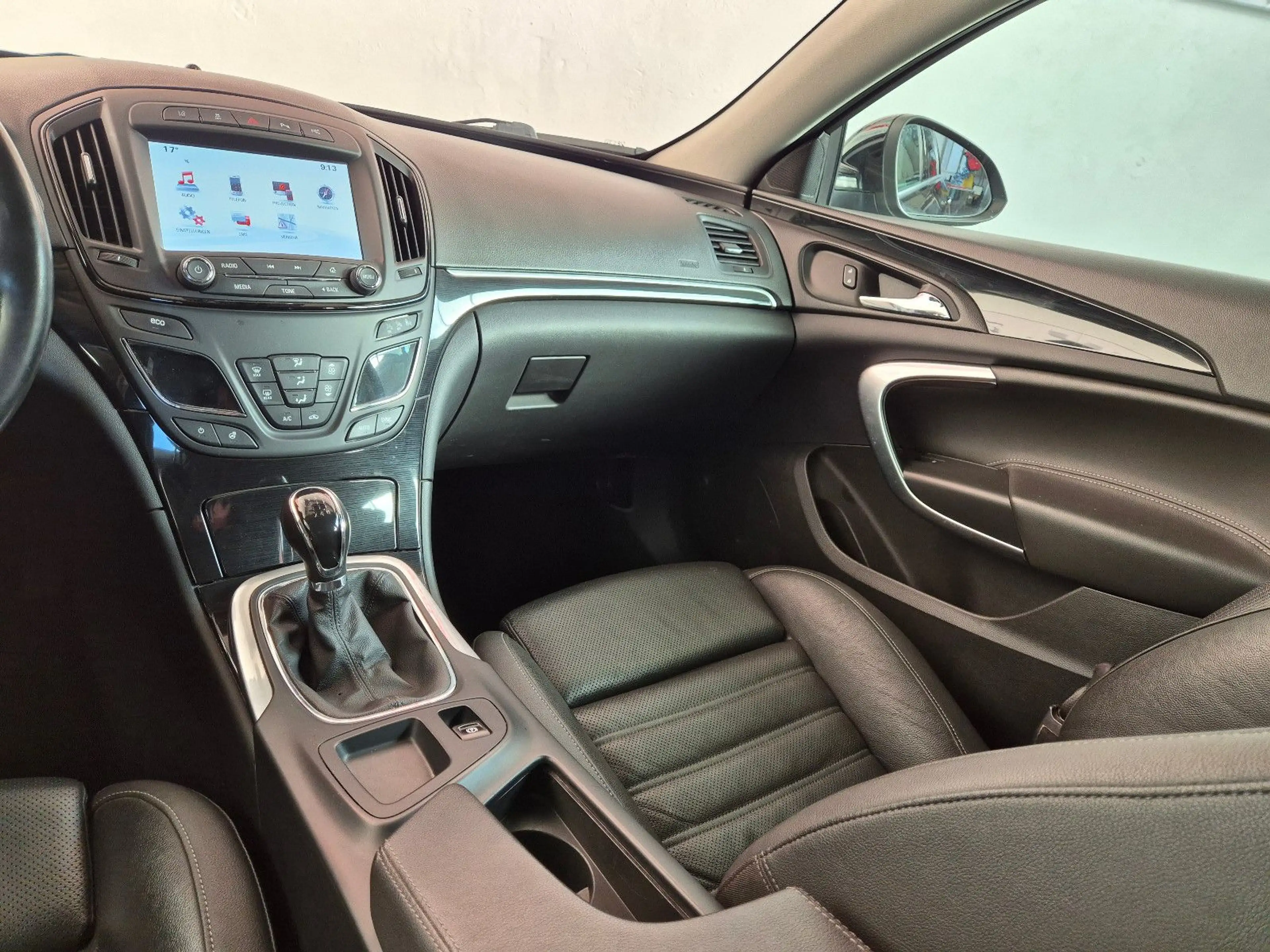 Opel Insignia A Sports Tourer Business Innovation — photo 27