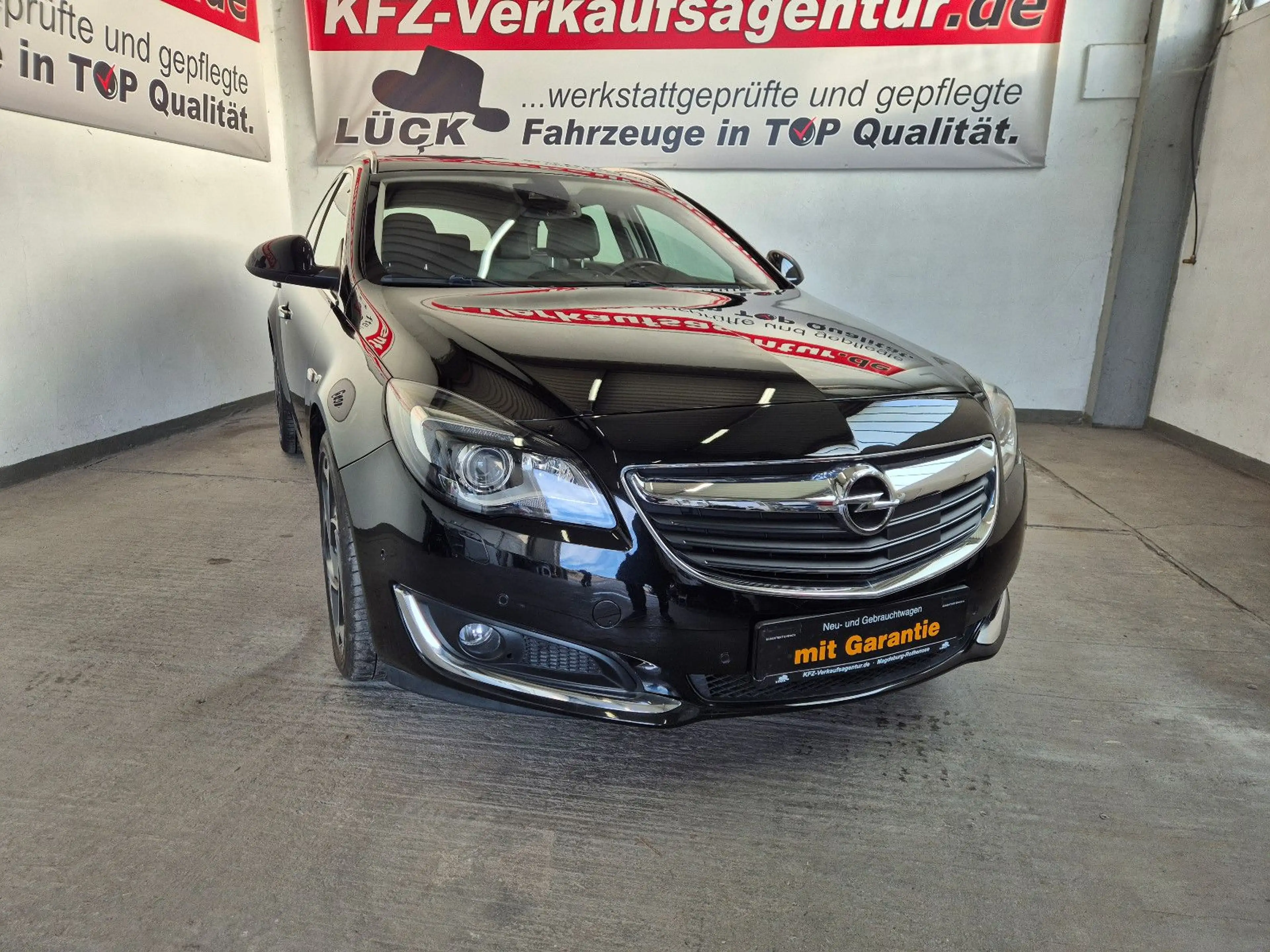 Opel Insignia A Sports Tourer Business Innovation