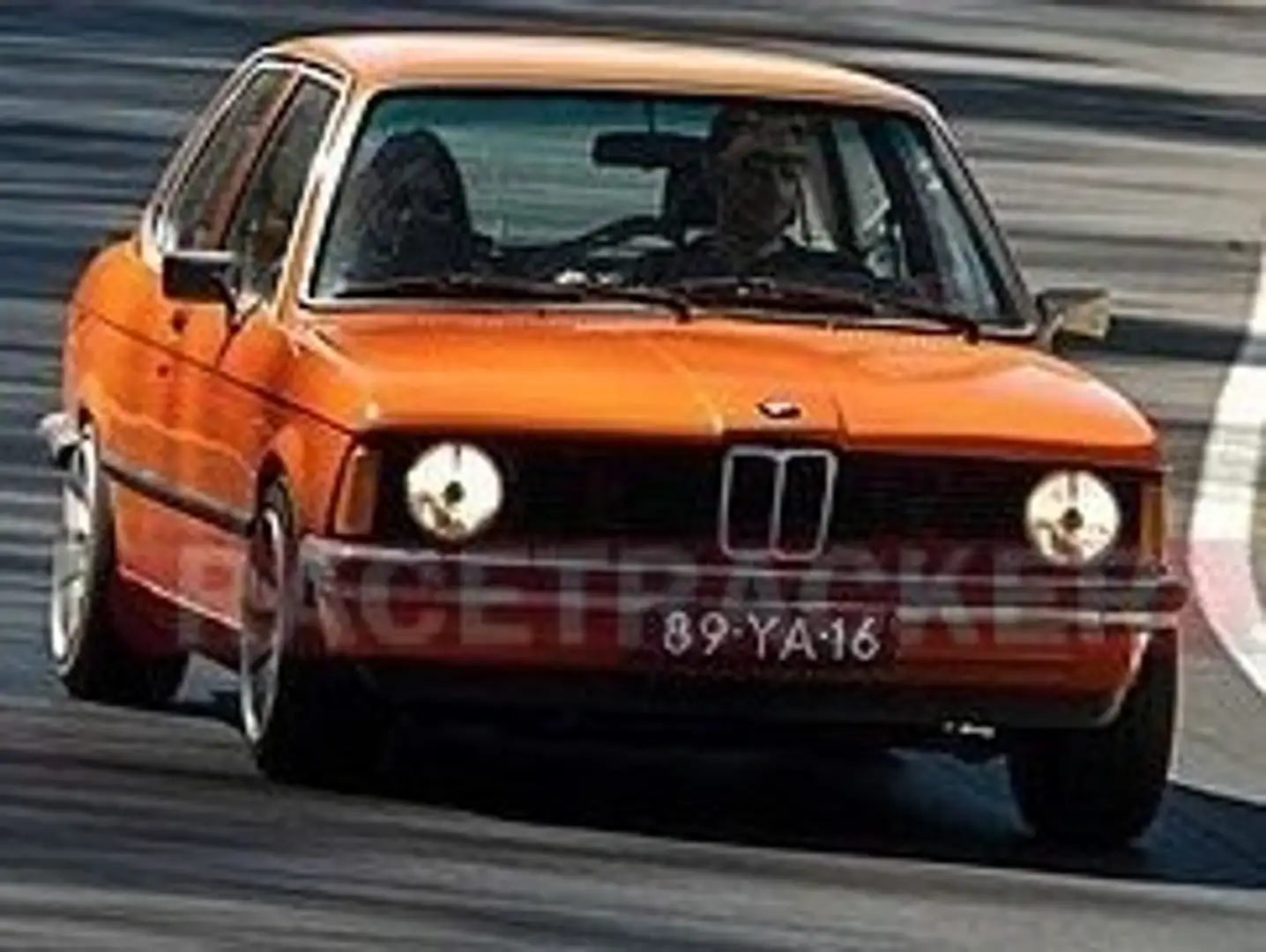 BMW 318 e30 m10b18 injectie motor en 5 bak Oranje - 2