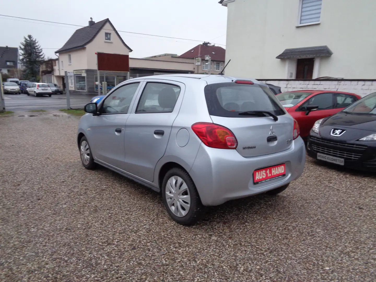 Mitsubishi Space Star ! 1.Hand ! Klima ! Euro6 ! Plateado - 2