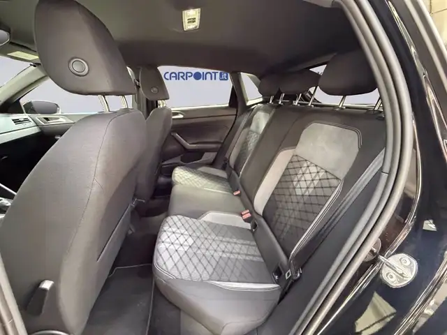 Volkswagen Polo view 14