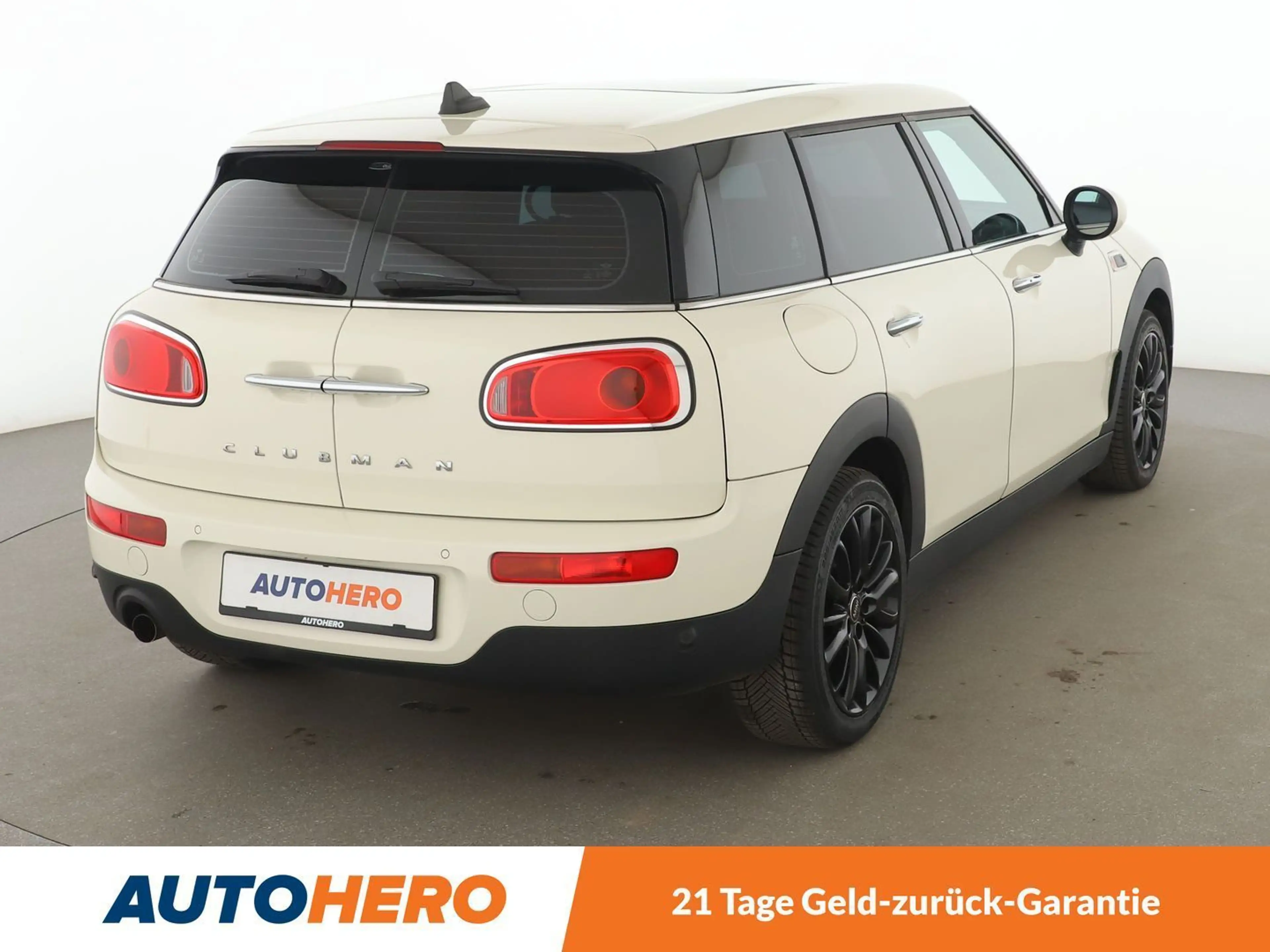 MINI One Clubman One Aut.*NAVI*TEMPO*PDC*SHZ* — photo 6