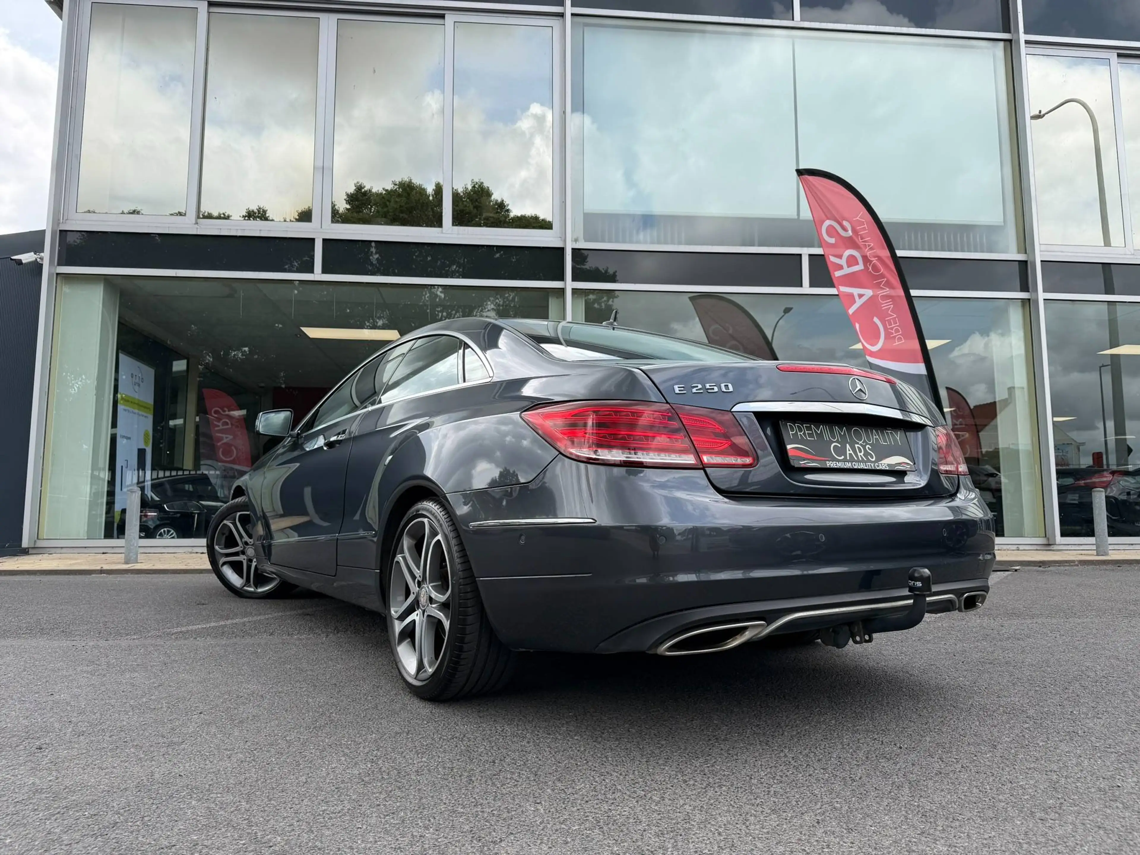 Mercedes-Benz E 250 TREKHAAK / SENSOREN / ZETELVERWERMING / CRUISCONTROL / — photo 6