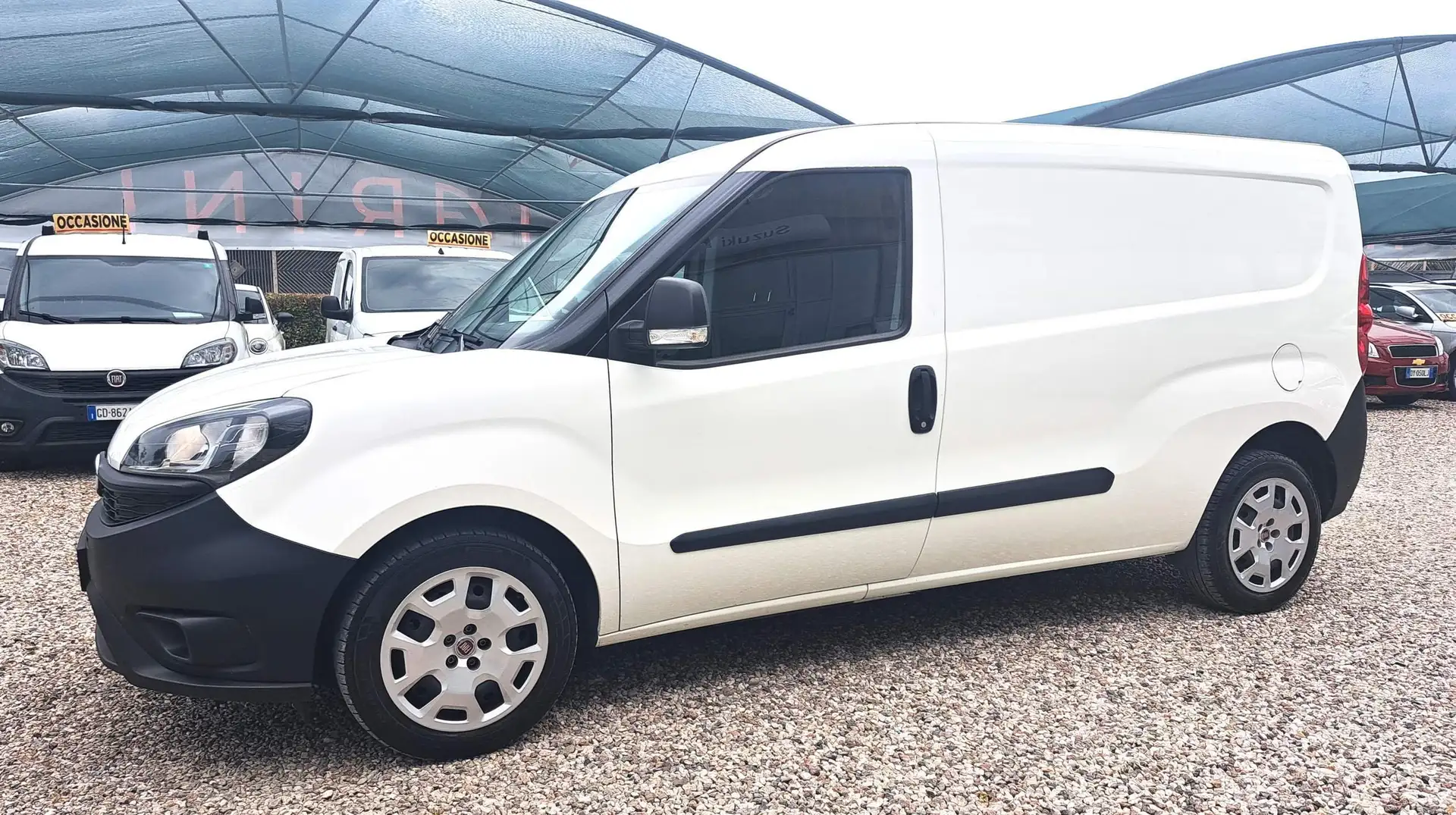 Fiat Doblo MAXI 1.6 MJT 105CV LOUNGE EURO 6/D - ATTREZZATO Blanco - 1