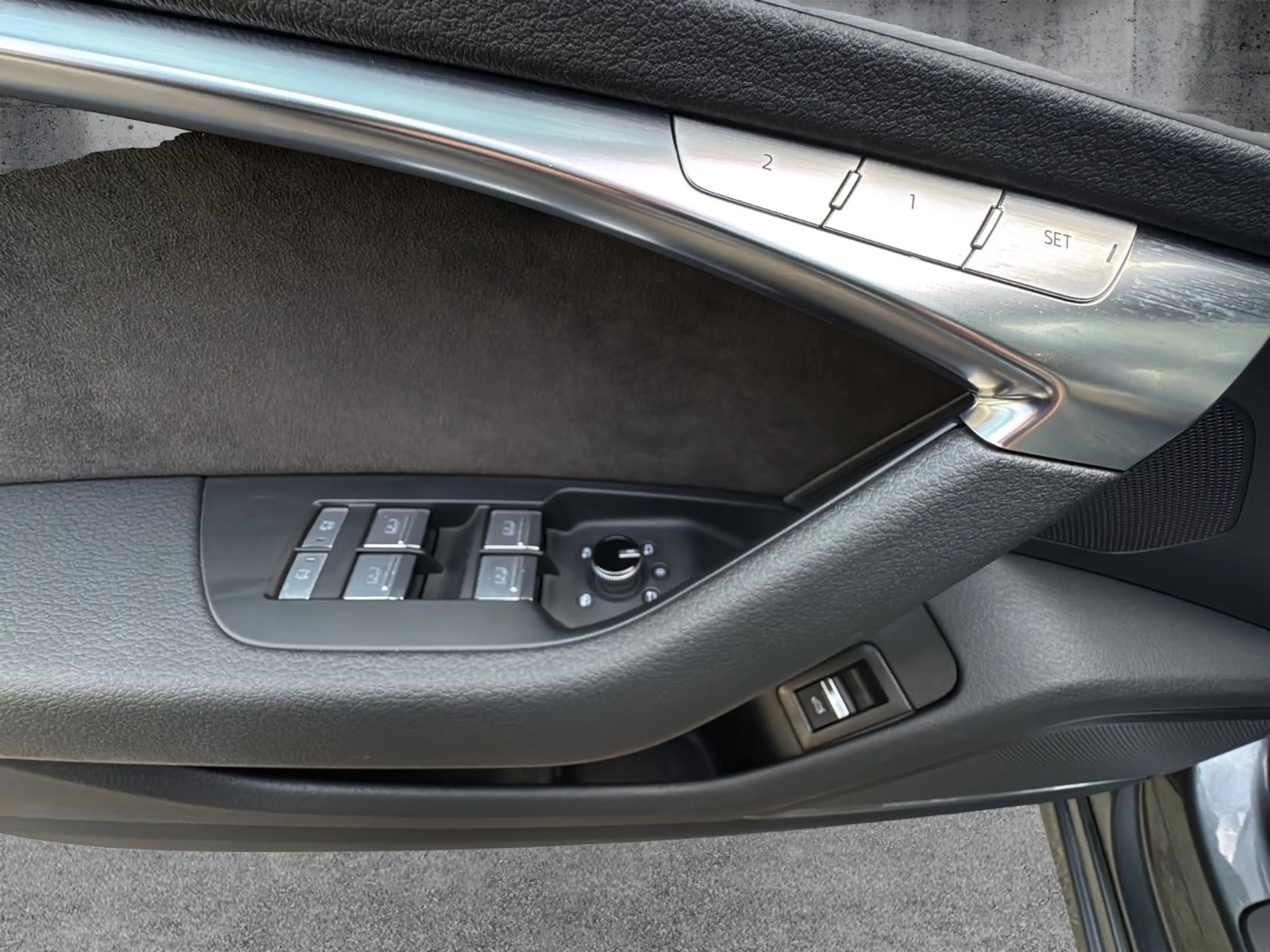 Audi S6 Avant quattro/Standheiz/HDMatrix/AHK/ACC/B&O — photo 10