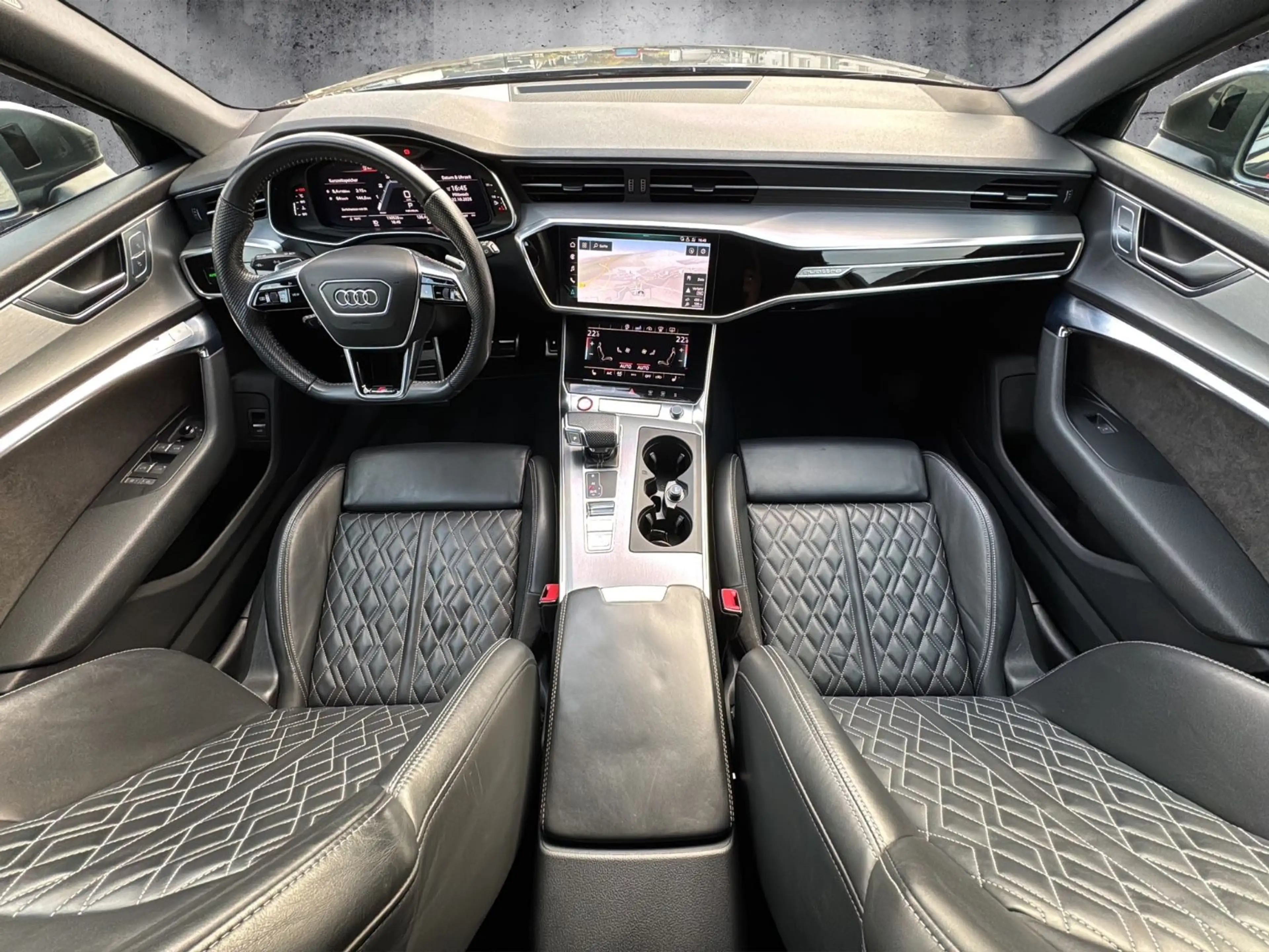 Audi S6 Avant quattro/Standheiz/HDMatrix/AHK/ACC/B&O — photo 18