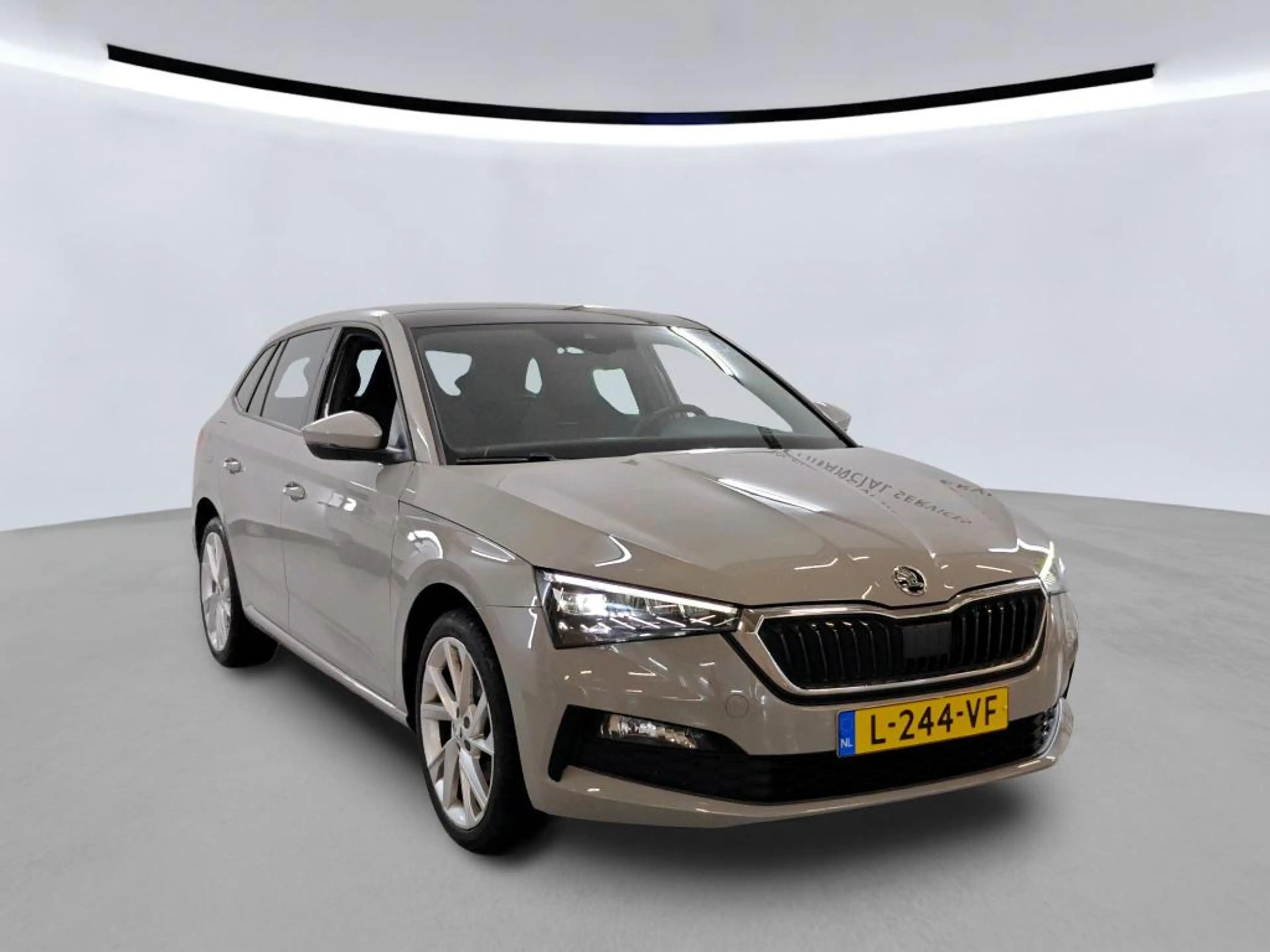 Skoda Scala 1.0 TSI Sport Business / PANORAMADAK/ CRUISE/ DIGI — photo 8