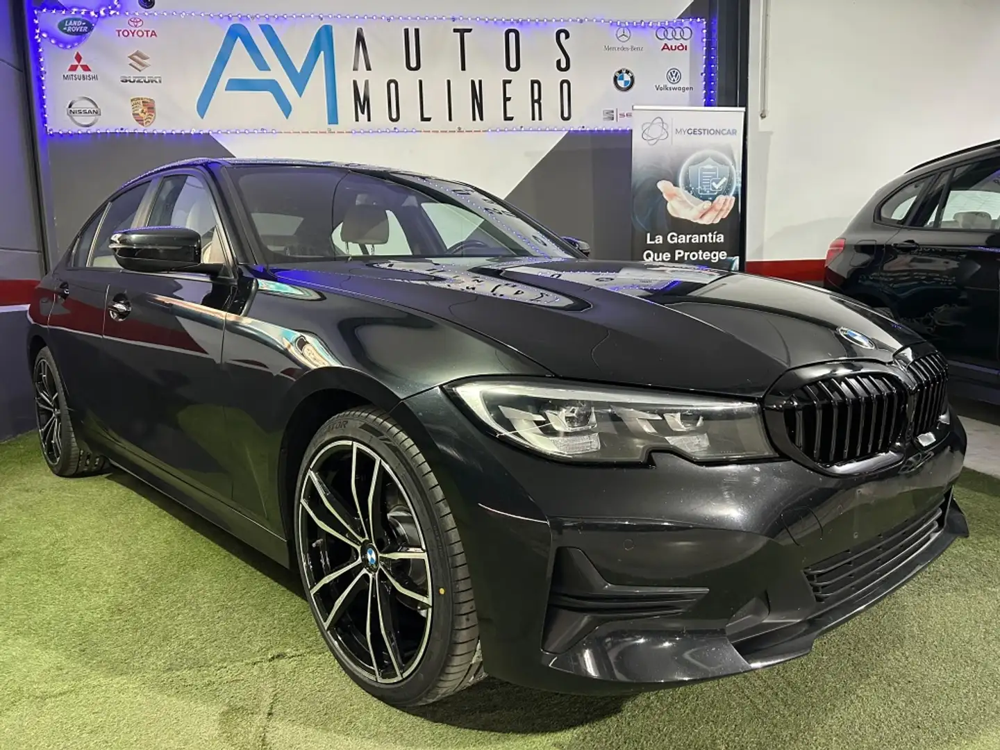 BMW 318 318dA Gran Turismo Negro - 1