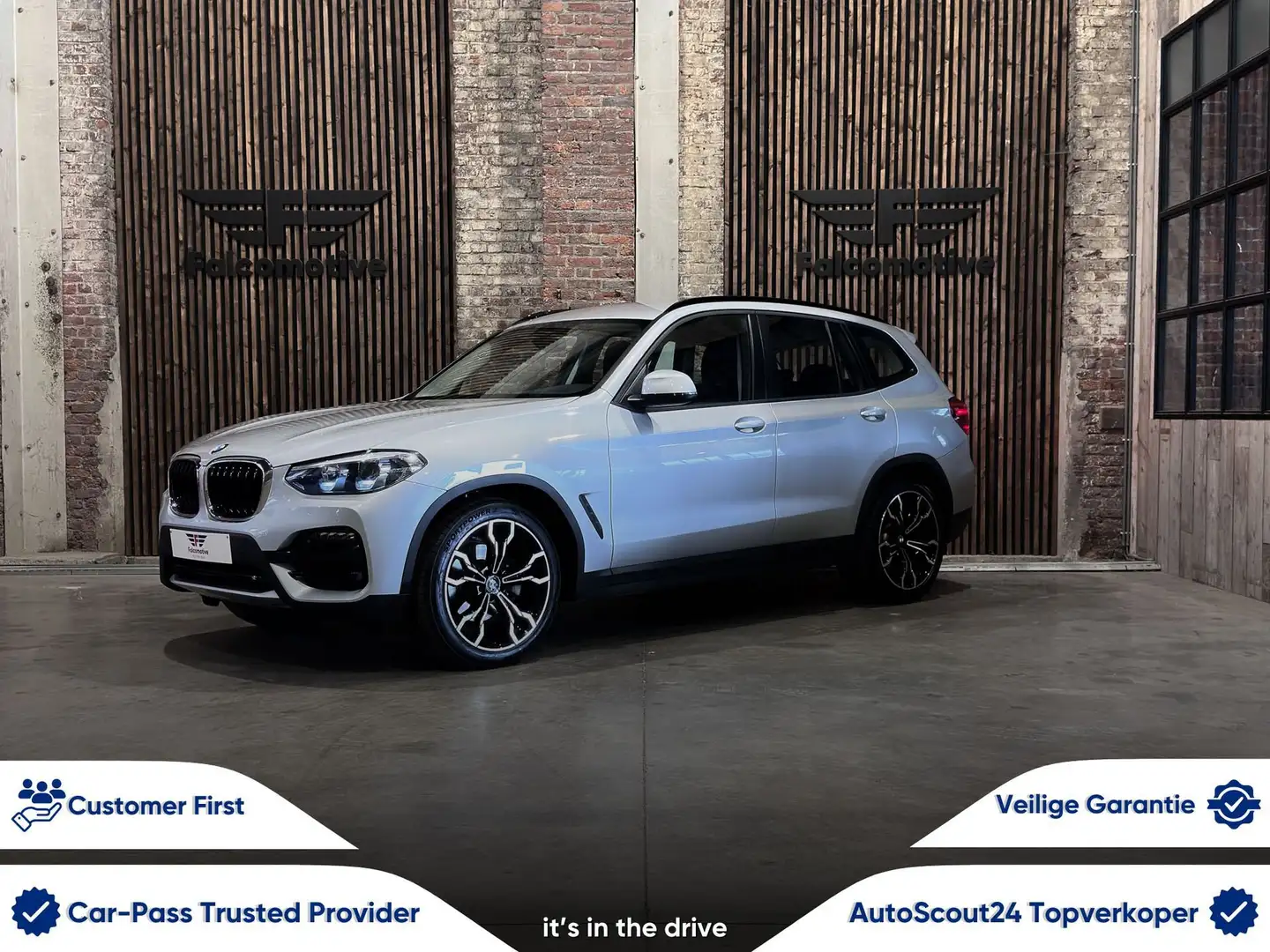 BMW X3 sDrive18dA*AUT*NAVI*PDC*CARPLAY*LED* Zilver - 1