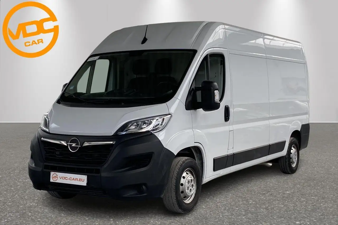 Opel Movano