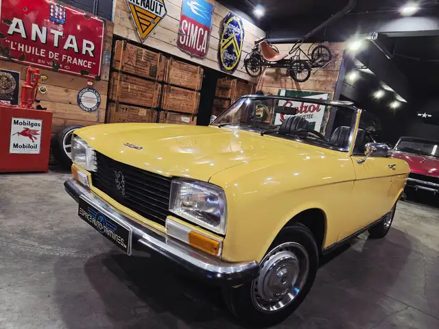 Peugeot 304 cabriolet S - PEINTURE D'ORIGINE en très bon état