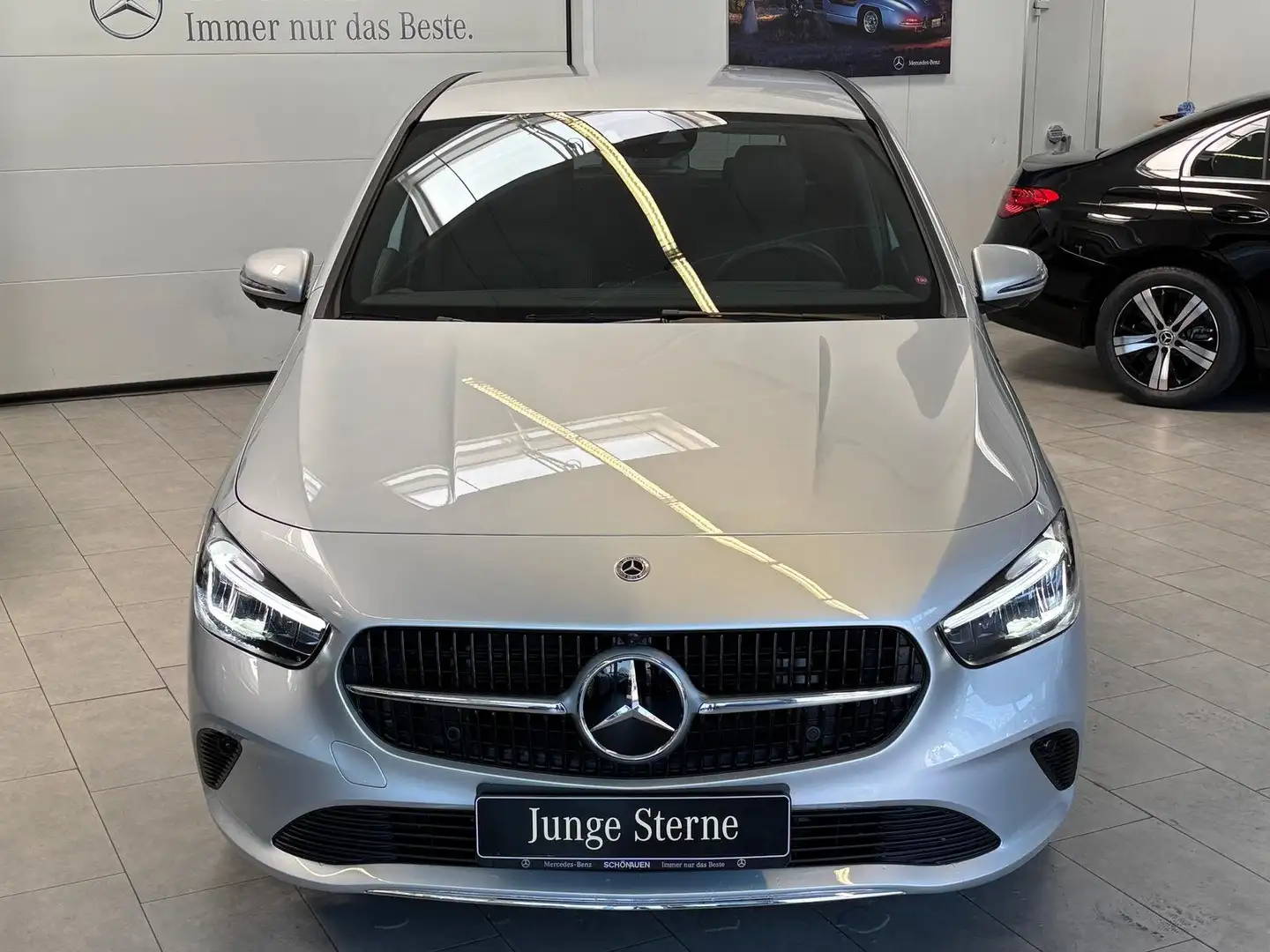 Mercedes-Benz B 250 e PROGRESSIVE ADVPLUS+DISTRO+360°+CARPLAY Silber - 2
