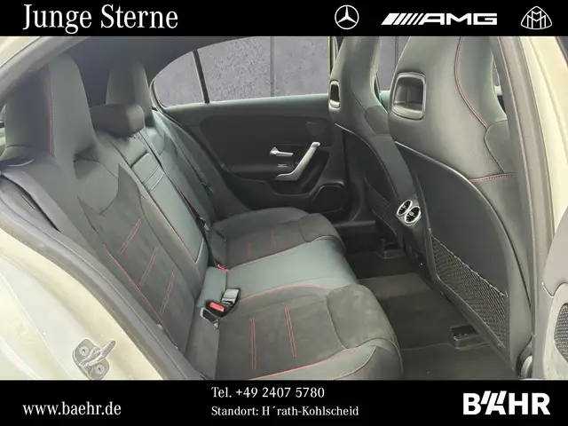 Mercedes-Benz 250 view 9