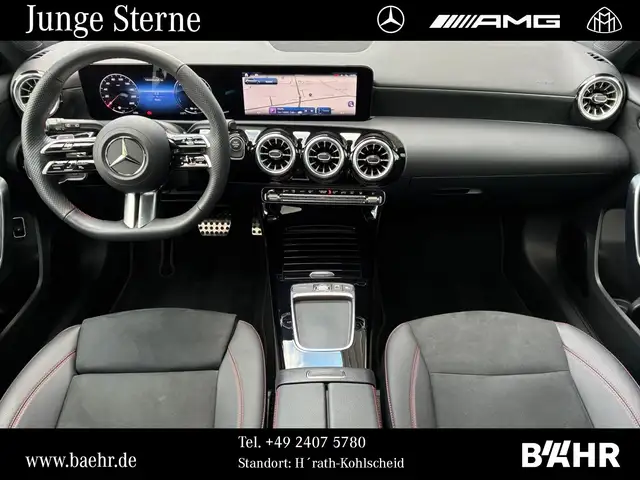 Mercedes-Benz 250 view 4