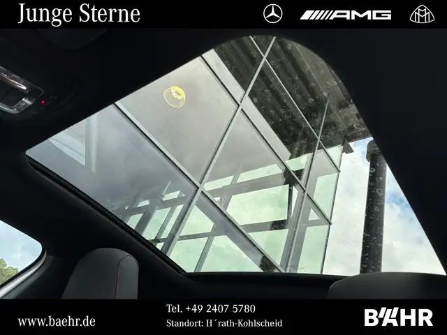 Mercedes-Benz 250 view 11