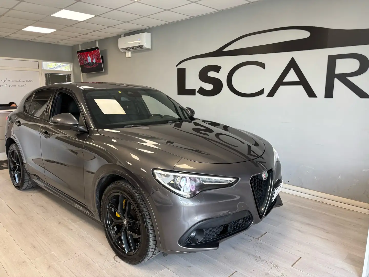 Alfa Romeo Stelvio 2.2 t Veloce Q4 210cv~Unipro~Promo~Finanziamento Сірий - 1