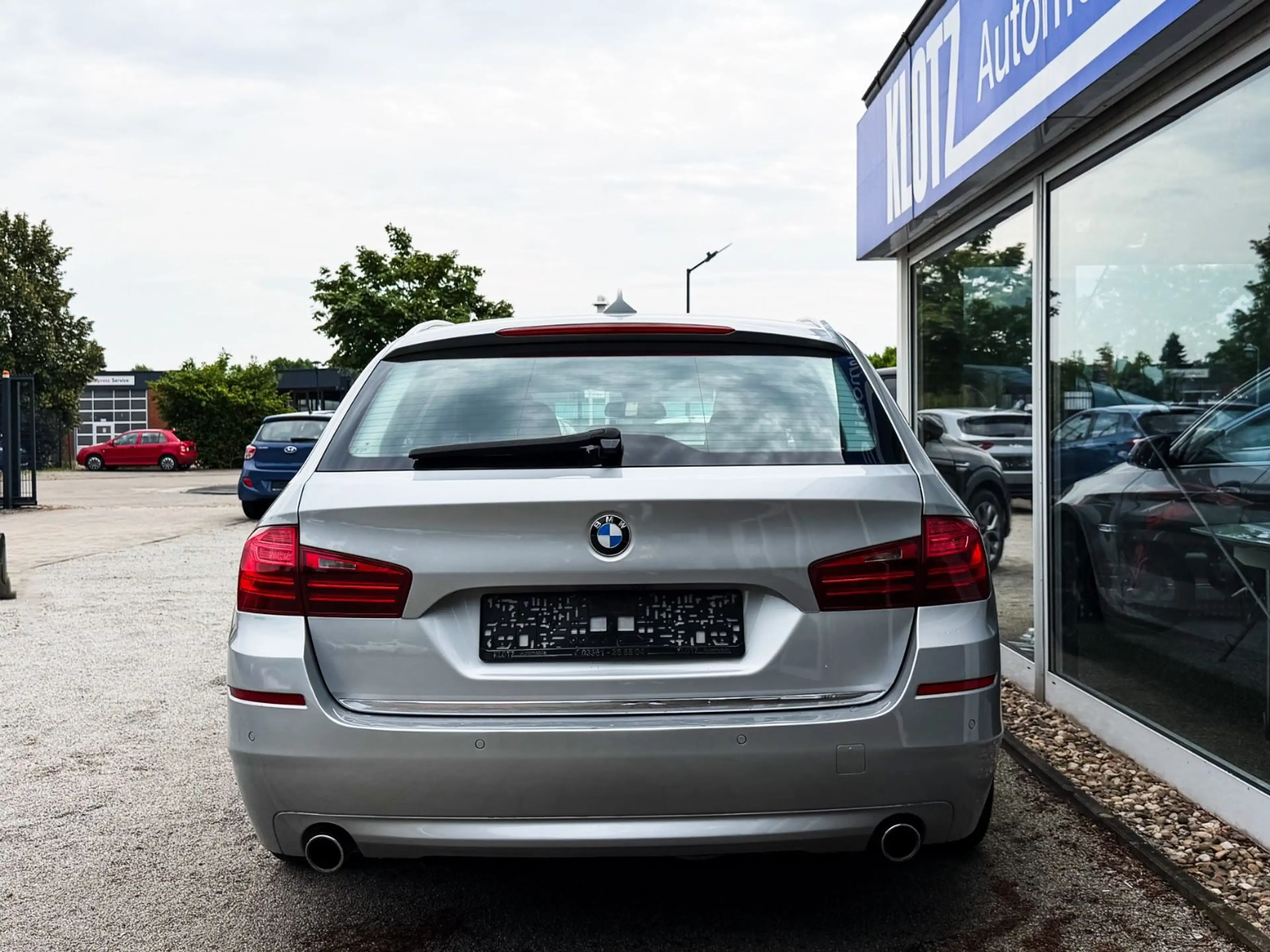 BMW 535 5 Touring 535 i xDrive 1.Hand — photo 4