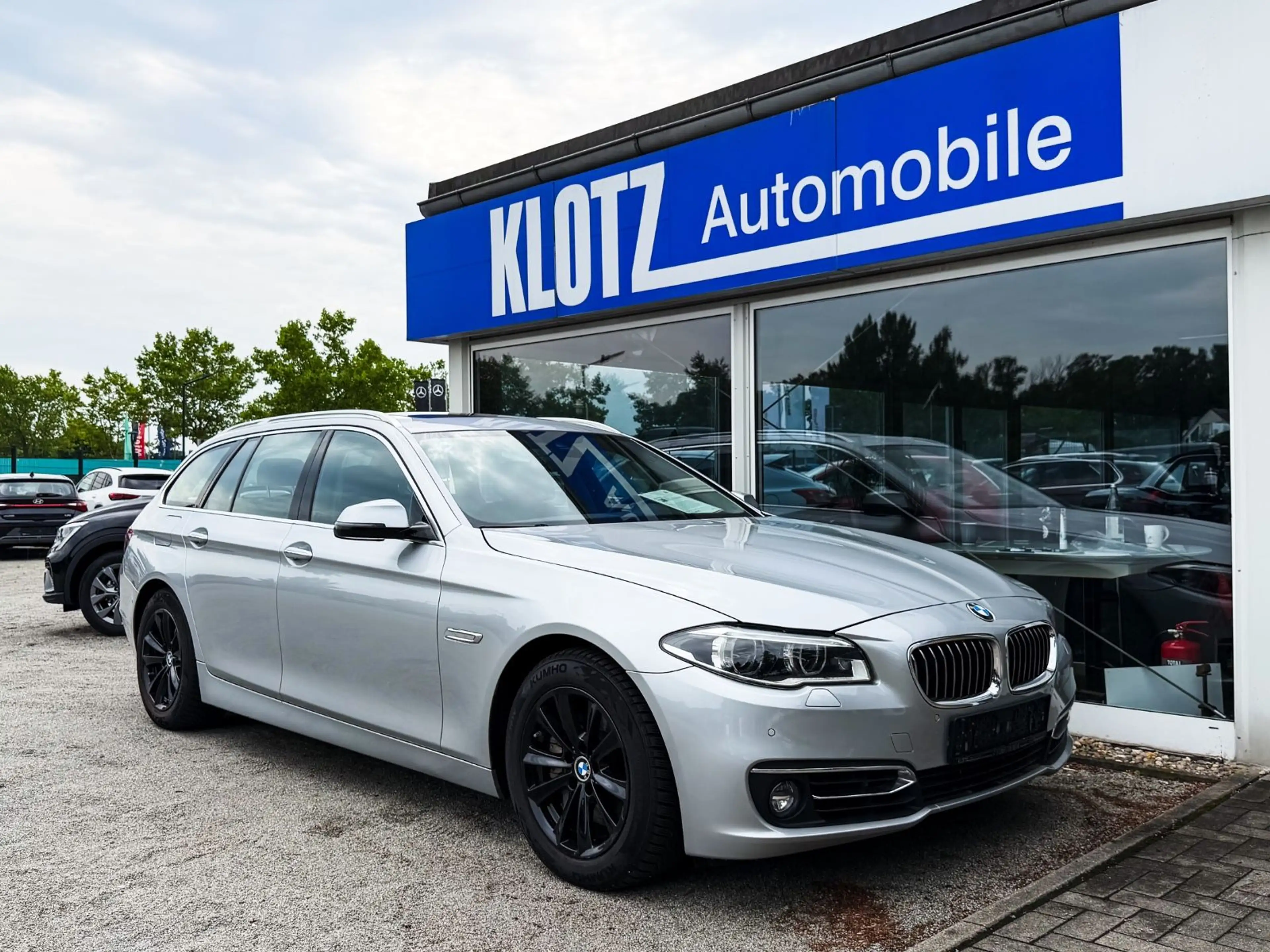 BMW 535 5 Touring 535 i xDrive 1.Hand — photo 7