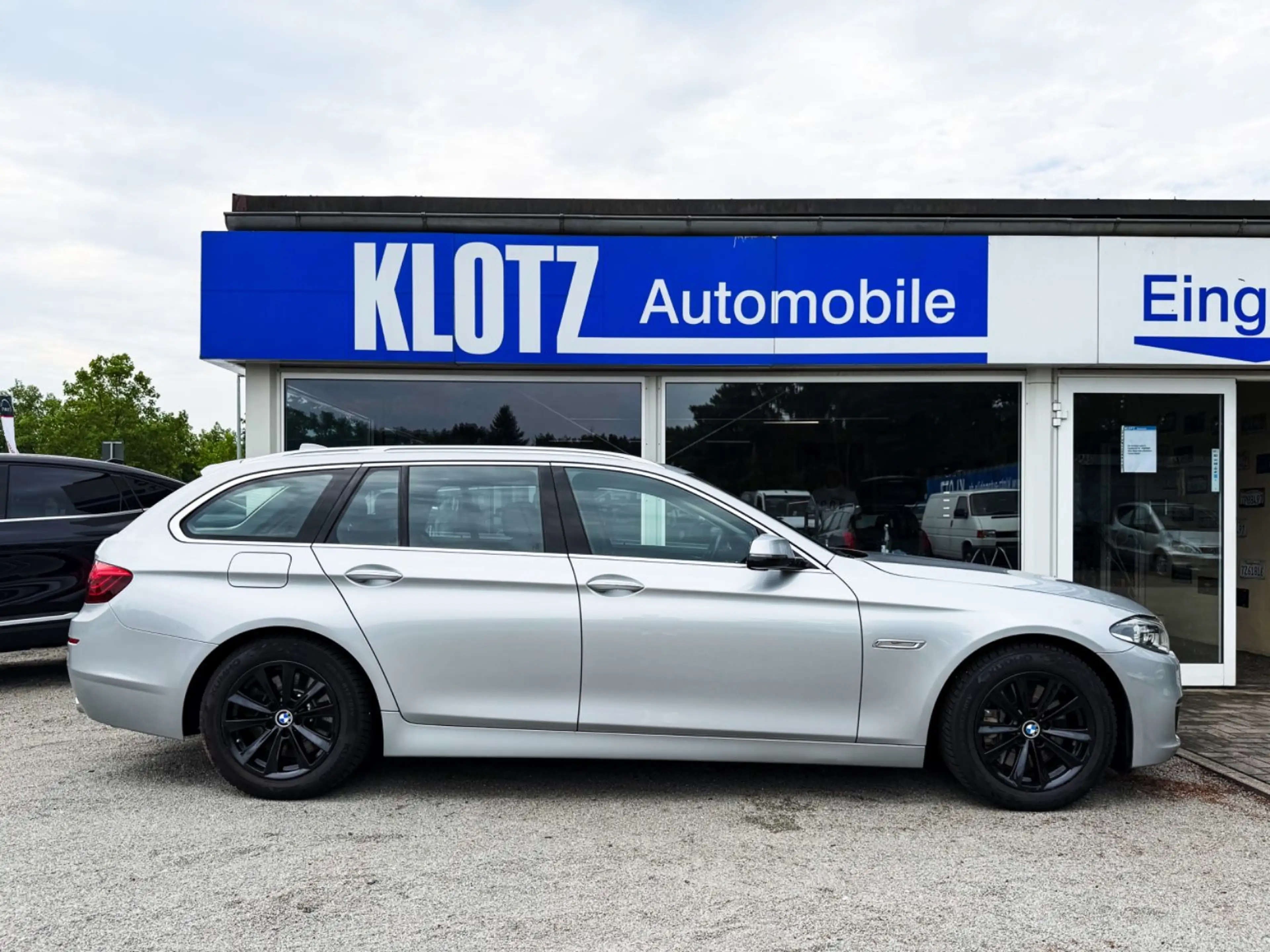 BMW 535 5 Touring 535 i xDrive 1.Hand — photo 6