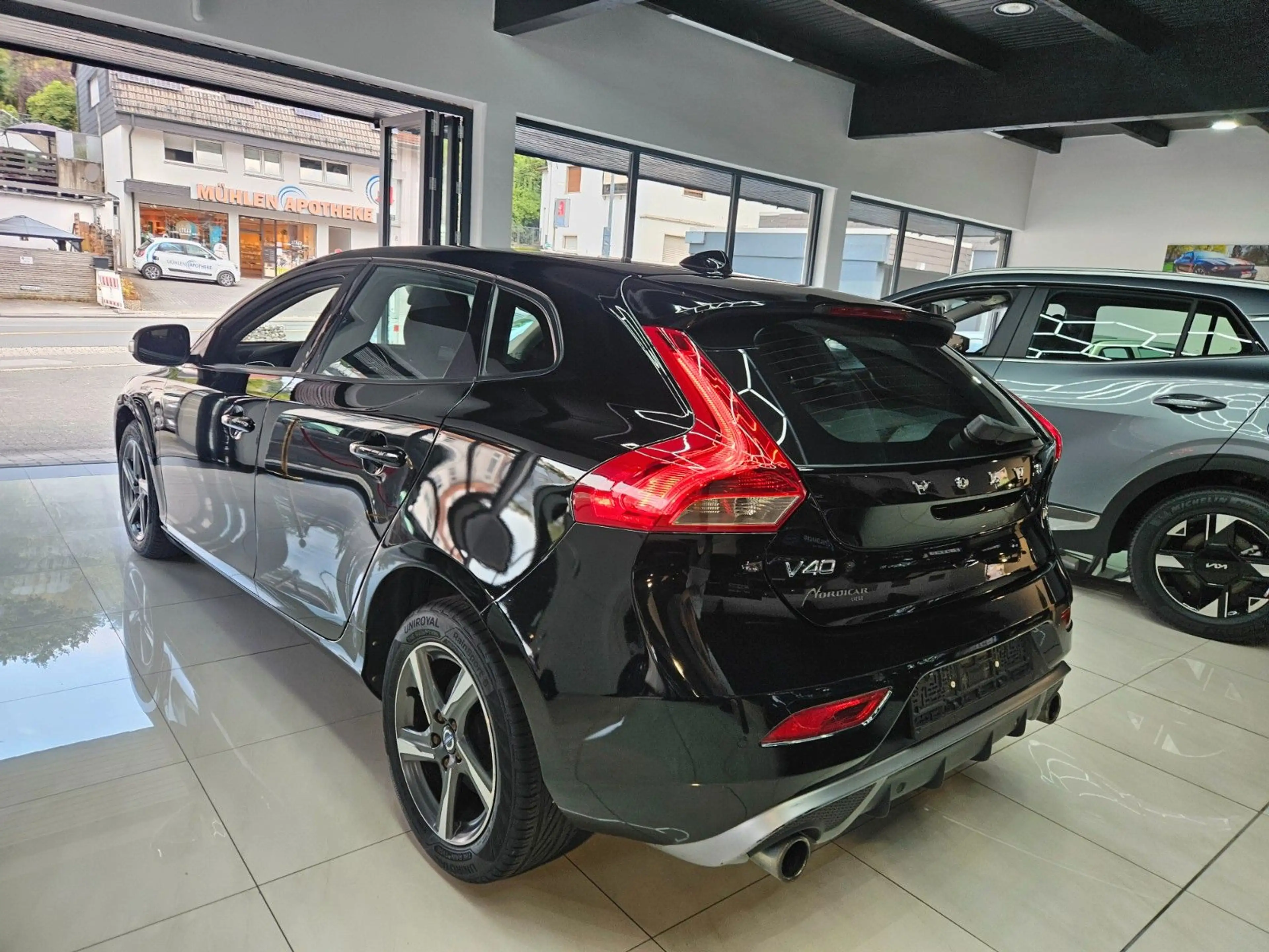 Volvo V40 Basis,Navi,Klima,Alu,Scheckheft,1-Hand, Gara — photo 8