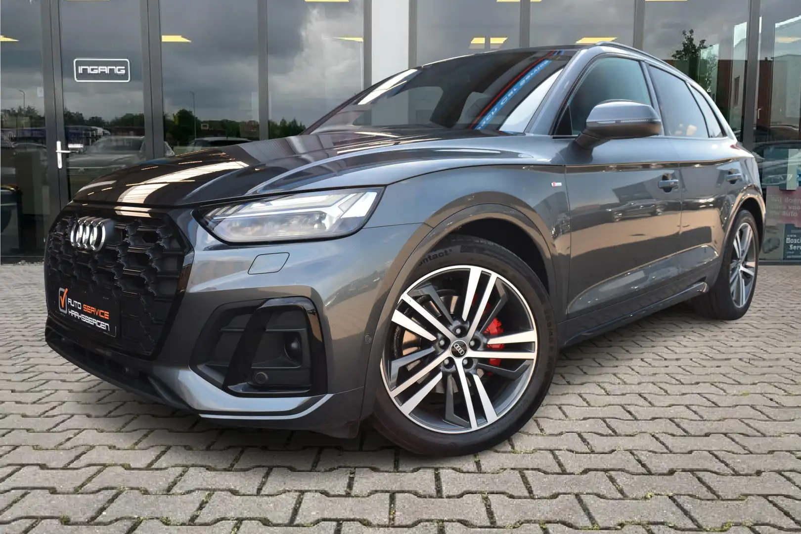Audi Q5 45 TFSI S-Line | Dealer Onderhouden | Luchtvering Grijs - 1