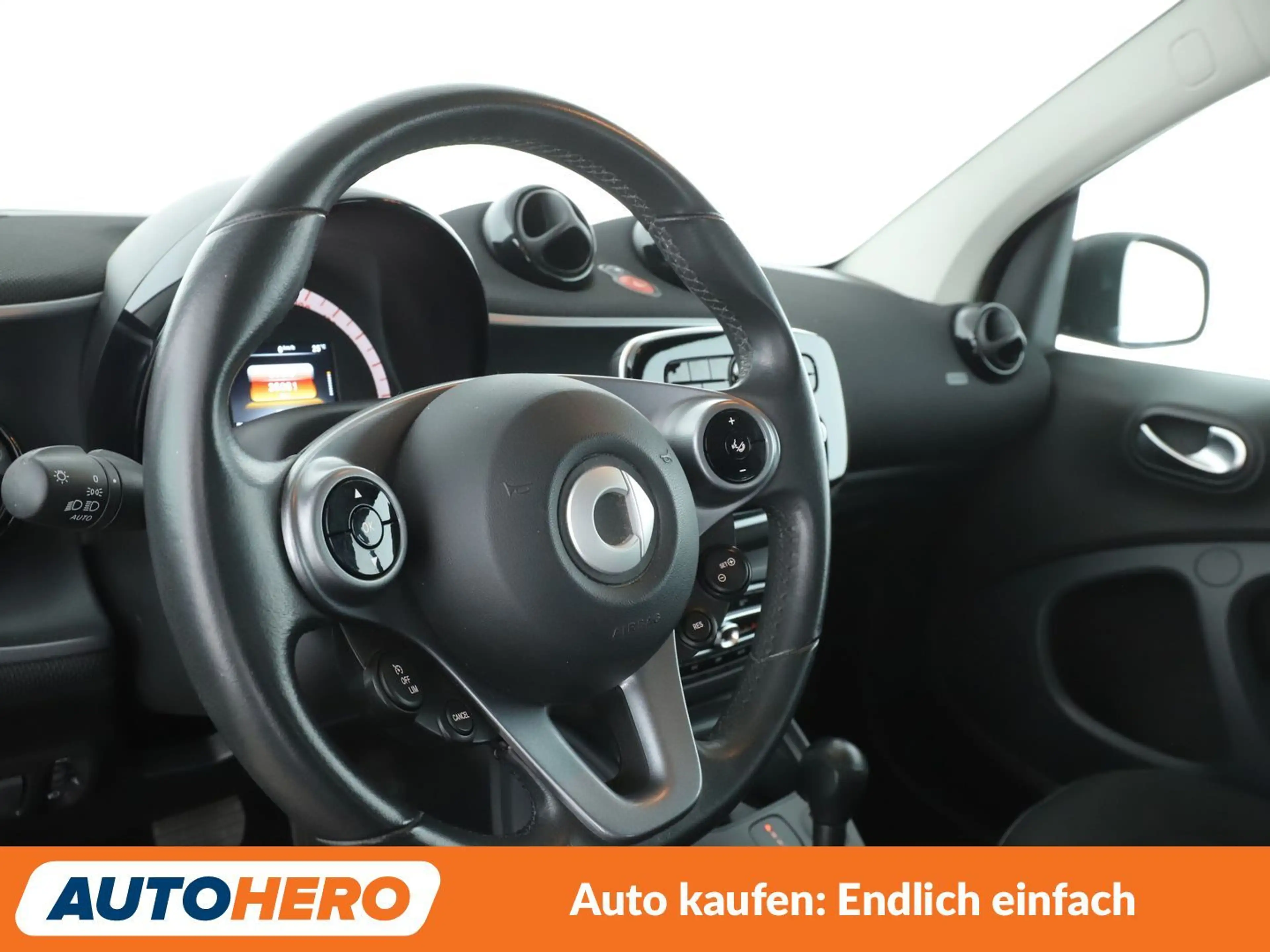 smart forTwo 1.0 passion Aut.*CABRIO*SHZ*KLIMA*TEMPO* — photo 10