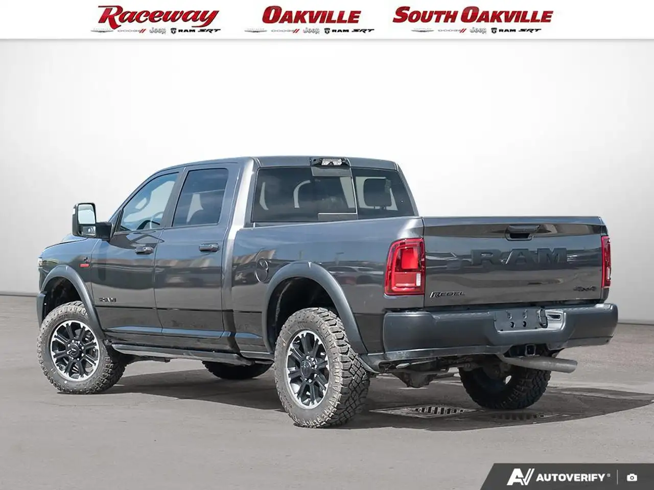 RAM 2500 снимка RAM 2500