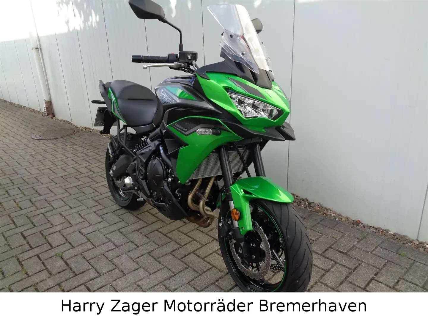 Kawasaki Versys 650 auch als Tourer sofort lieferbar! Verde - 1