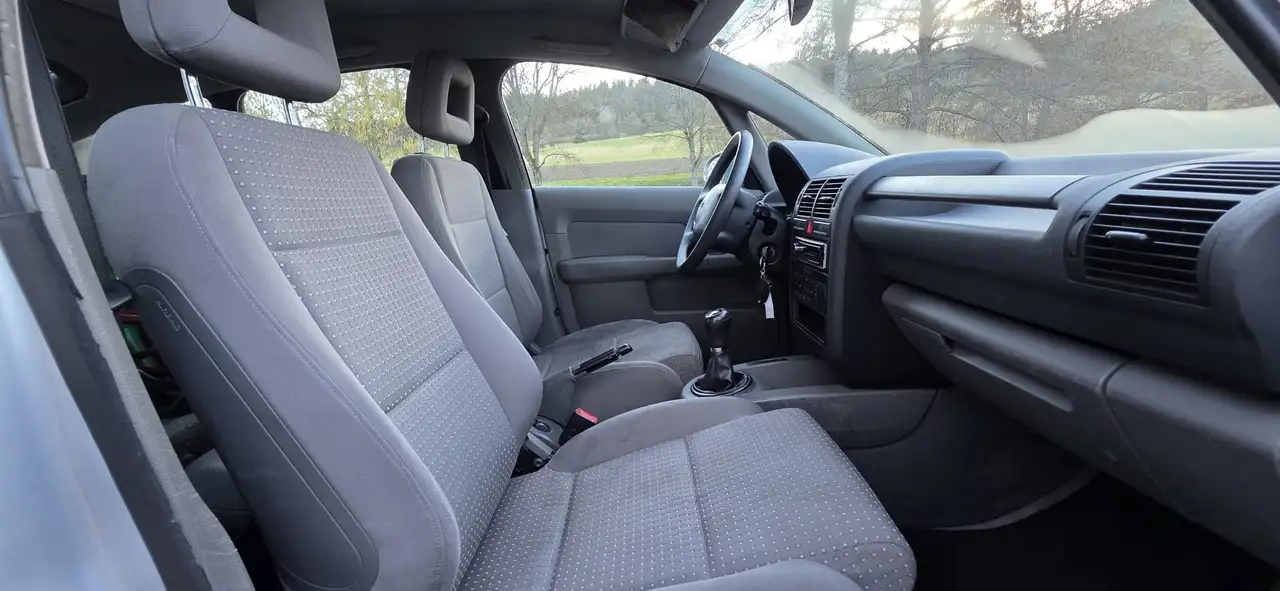 Audi A2 1.4, foto 7