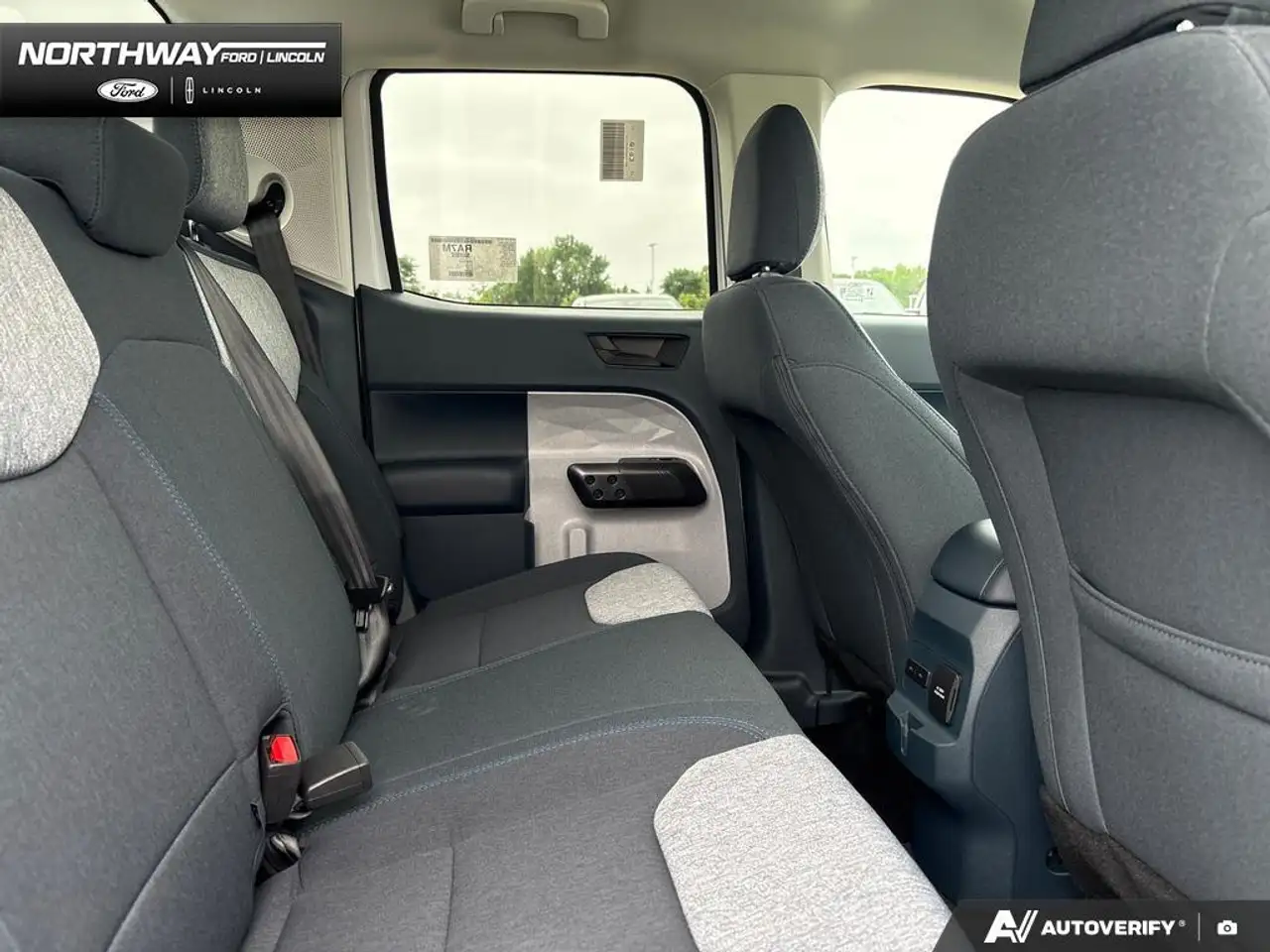 Ford Maverick fotografie Ford Maverick