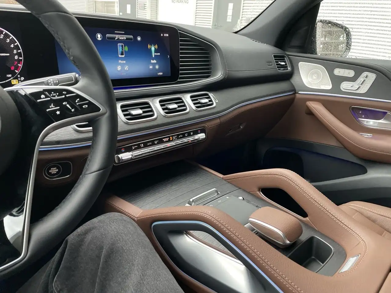 Mercedes-Benz GLE снимка Mercedes-Benz GLE