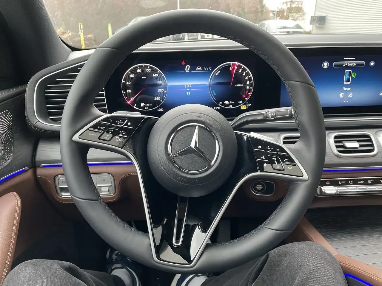 Mercedes-Benz GLE снимка Mercedes-Benz GLE