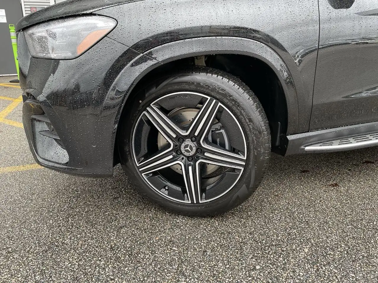 Mercedes-Benz GLE снимка Mercedes-Benz GLE