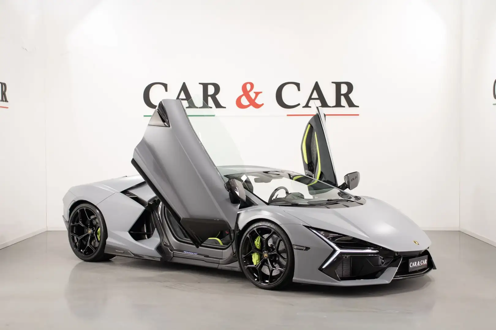 Lamborghini Revuelto Revuelto 6.5 V12 - Pacchetto Full Carbonio Grigio - 1