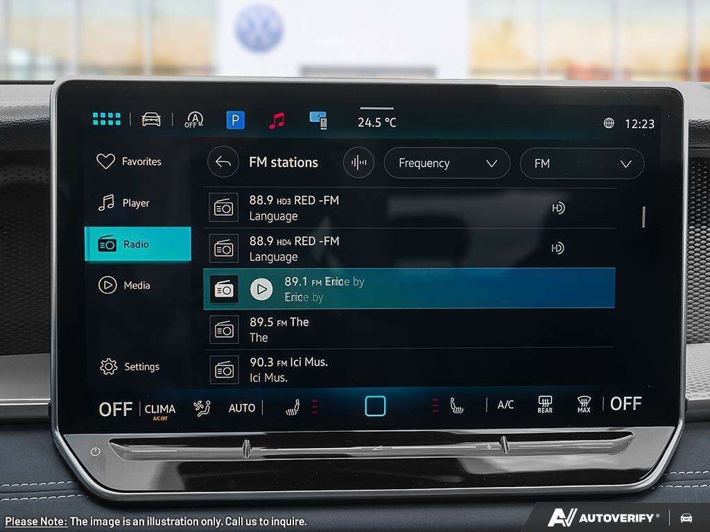 2026 Volkswagen Tiguan Comfortline R-Line Black Edition thumb 17
