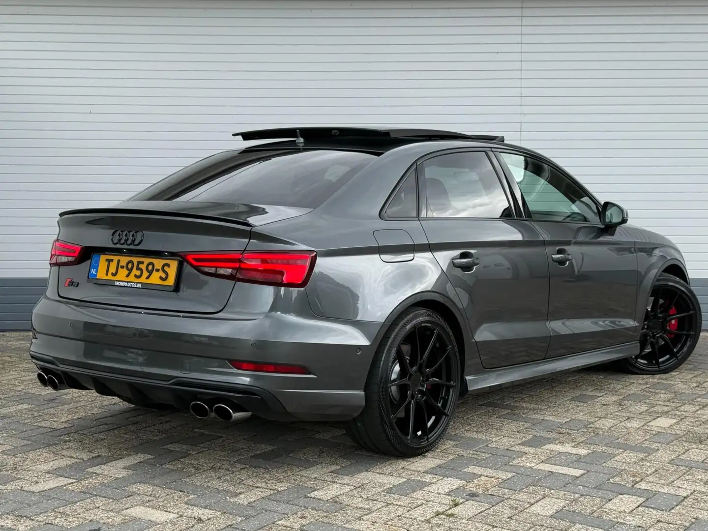 Audi S3 Limousine 2.0 TFSI A3 quattro|PANO|ACC|VIRTUAL|KUI Grijs - 2
