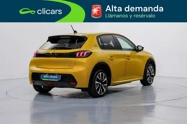 Peugeot 208 view 5