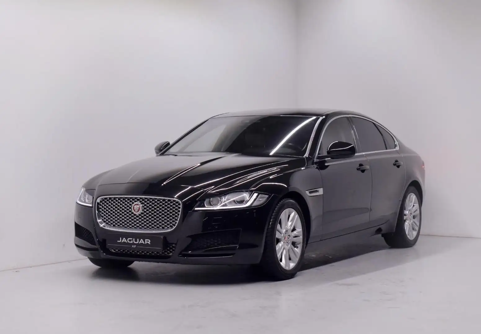 Jaguar XF 2.0 Prestige | Dealer ond. | Org. NL | Cruise | Zwart - 1