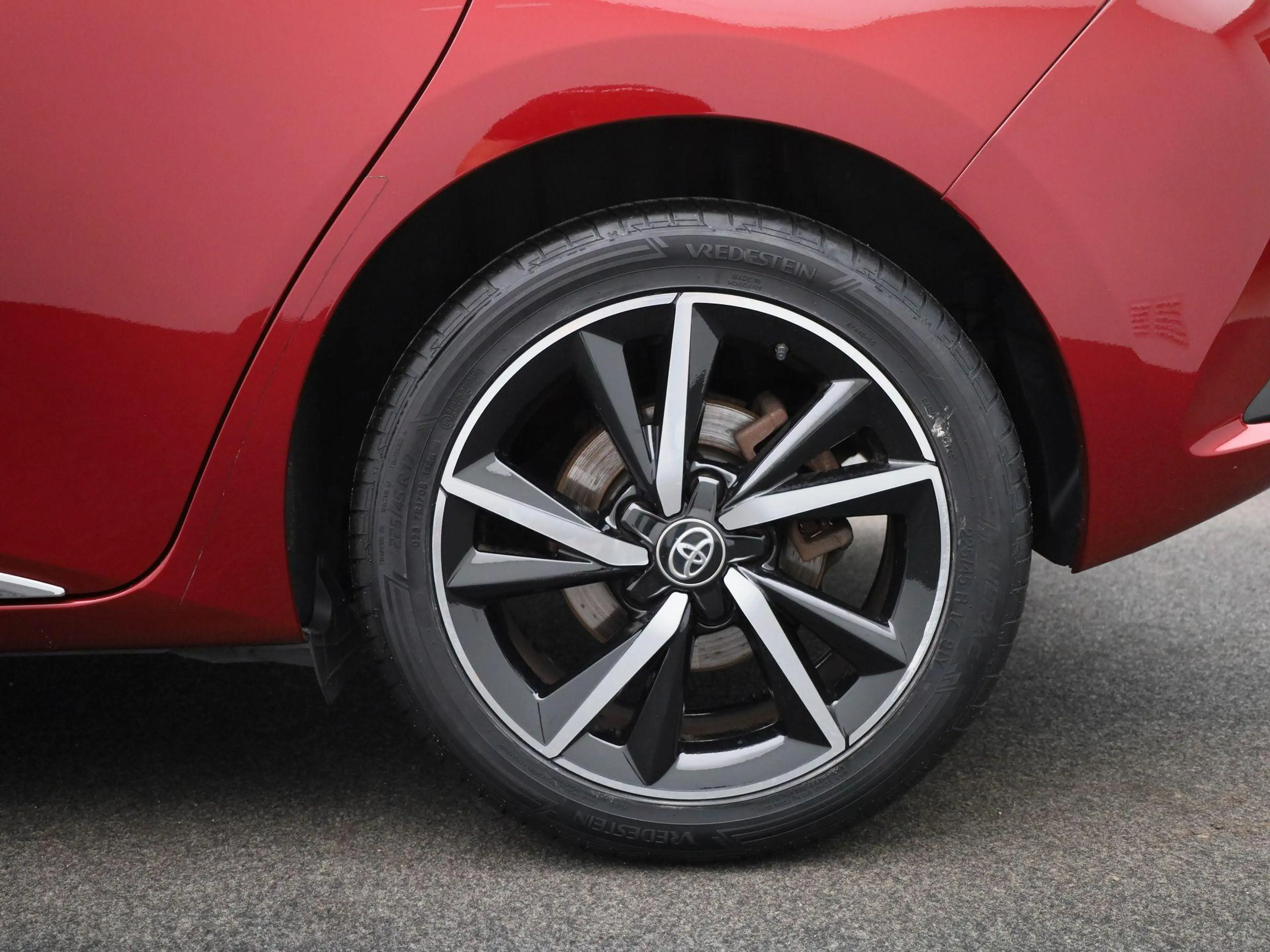 Toyota Auris 1.8 Hybrid Black Edition | Wordt Verwacht | Achter — photo 13