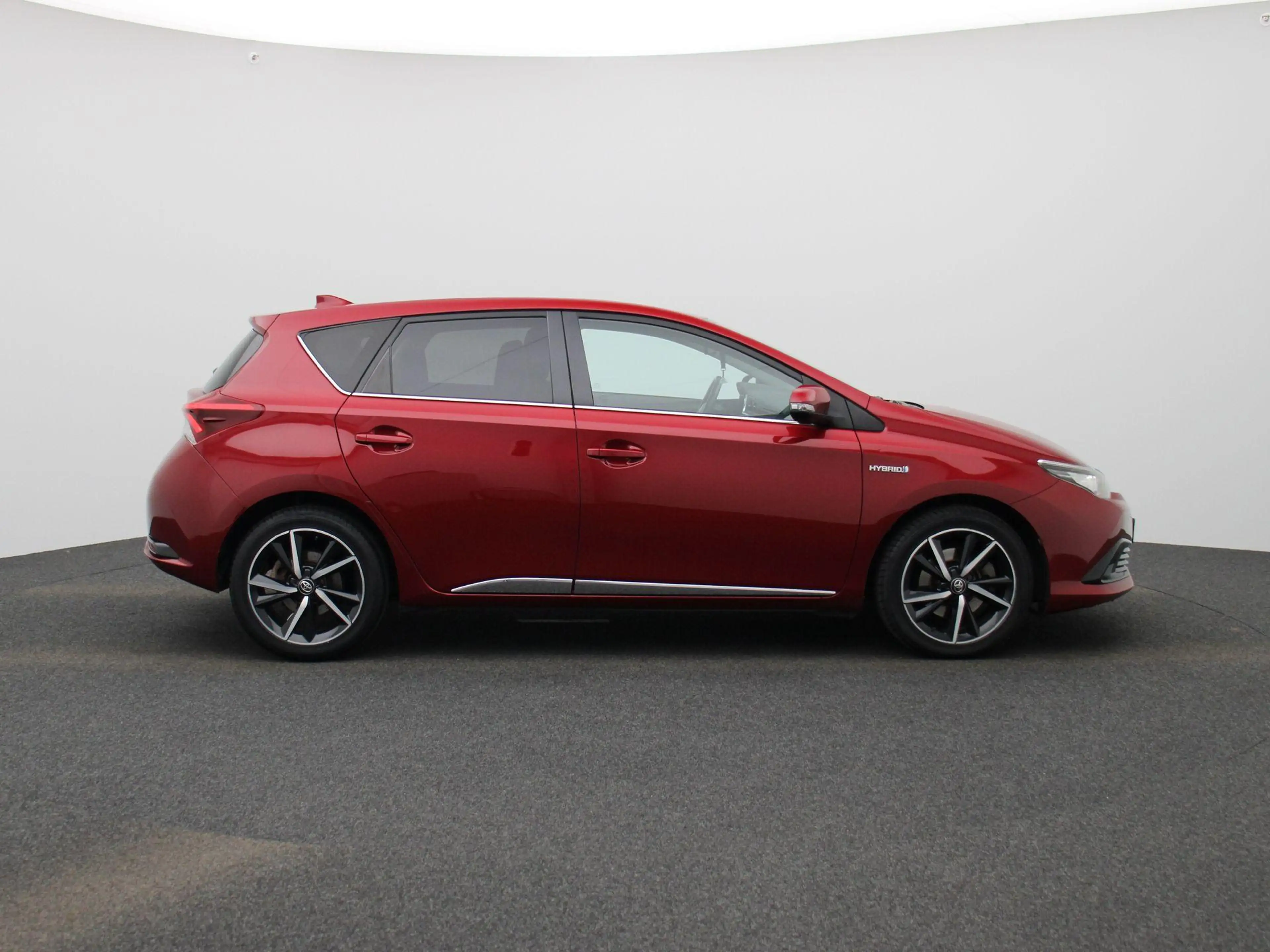 Toyota Auris 1.8 Hybrid Black Edition | Wordt Verwacht | Achter — photo 6