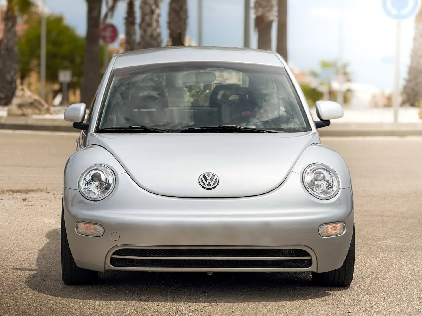 Volkswagen New Beetle 2.0 - 2