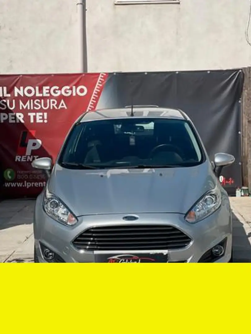 Ford Fiesta - 1