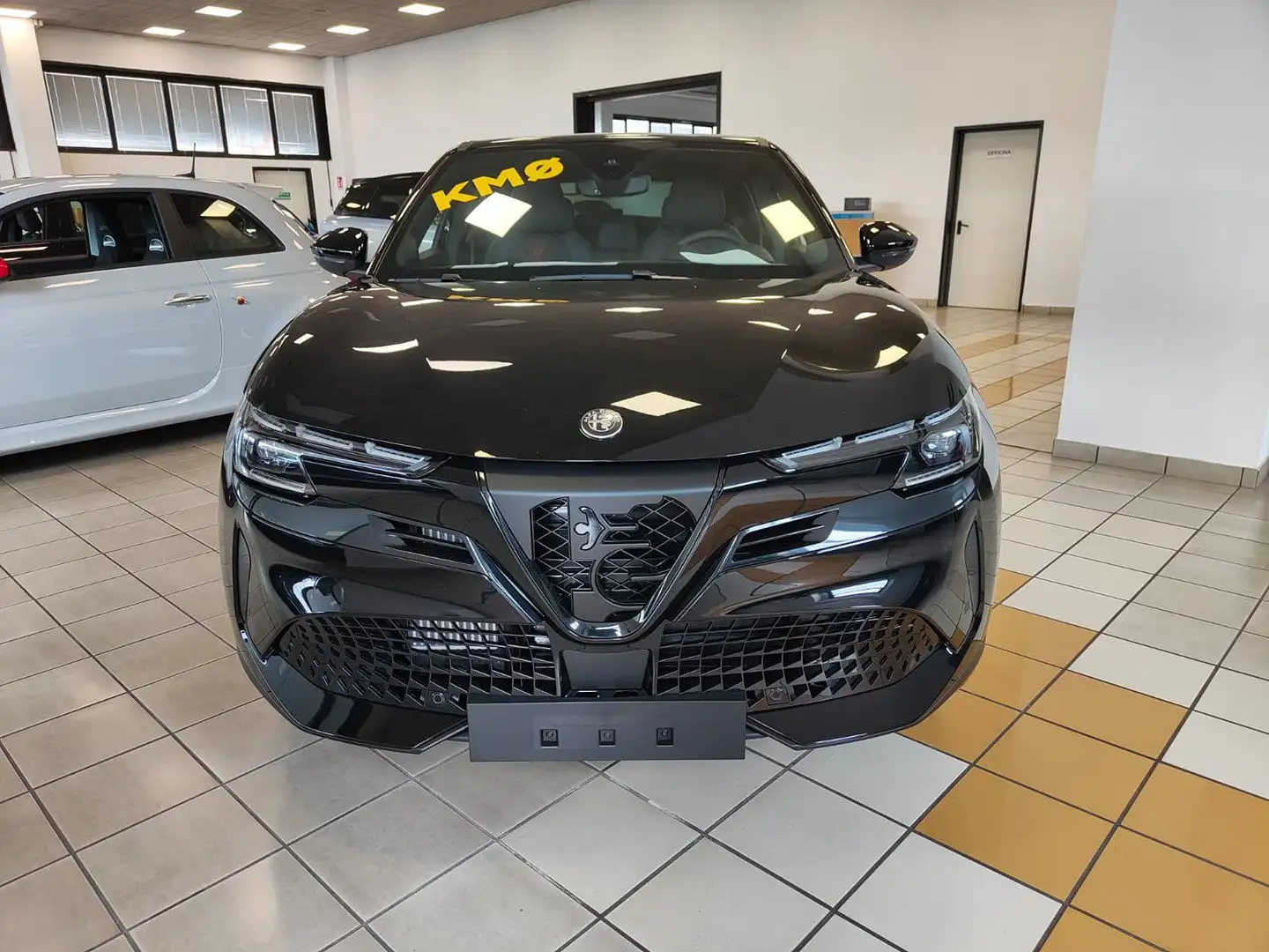 Alfa Romeo Junior 1.2 Hybrid 145cv ibrida Speciale eDCT6 Schwarz - 2