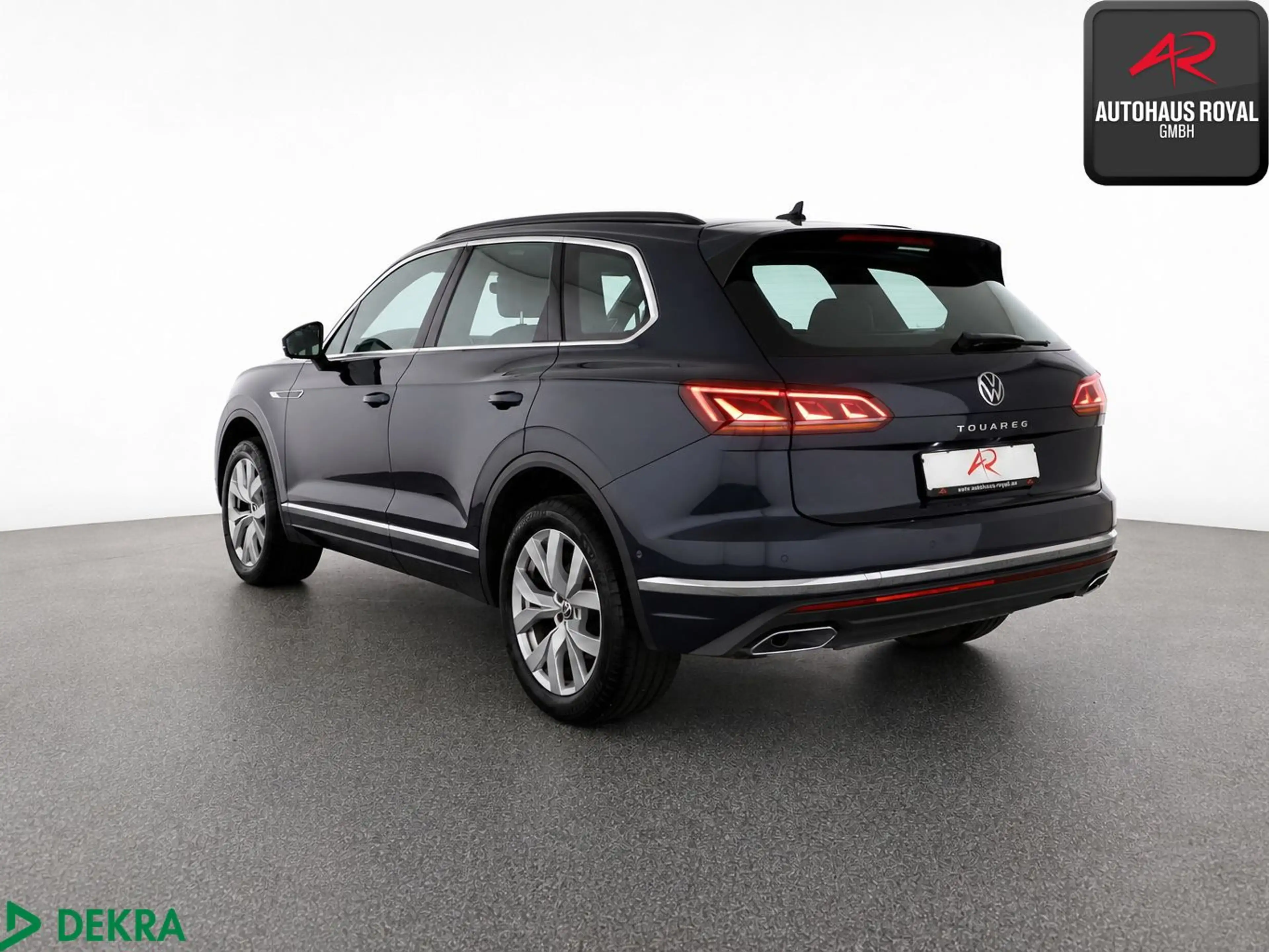 Volkswagen Touareg 3.0 TDI 4M ELEGANCE MATRIX,360°,DYNAUDIO — photo 3