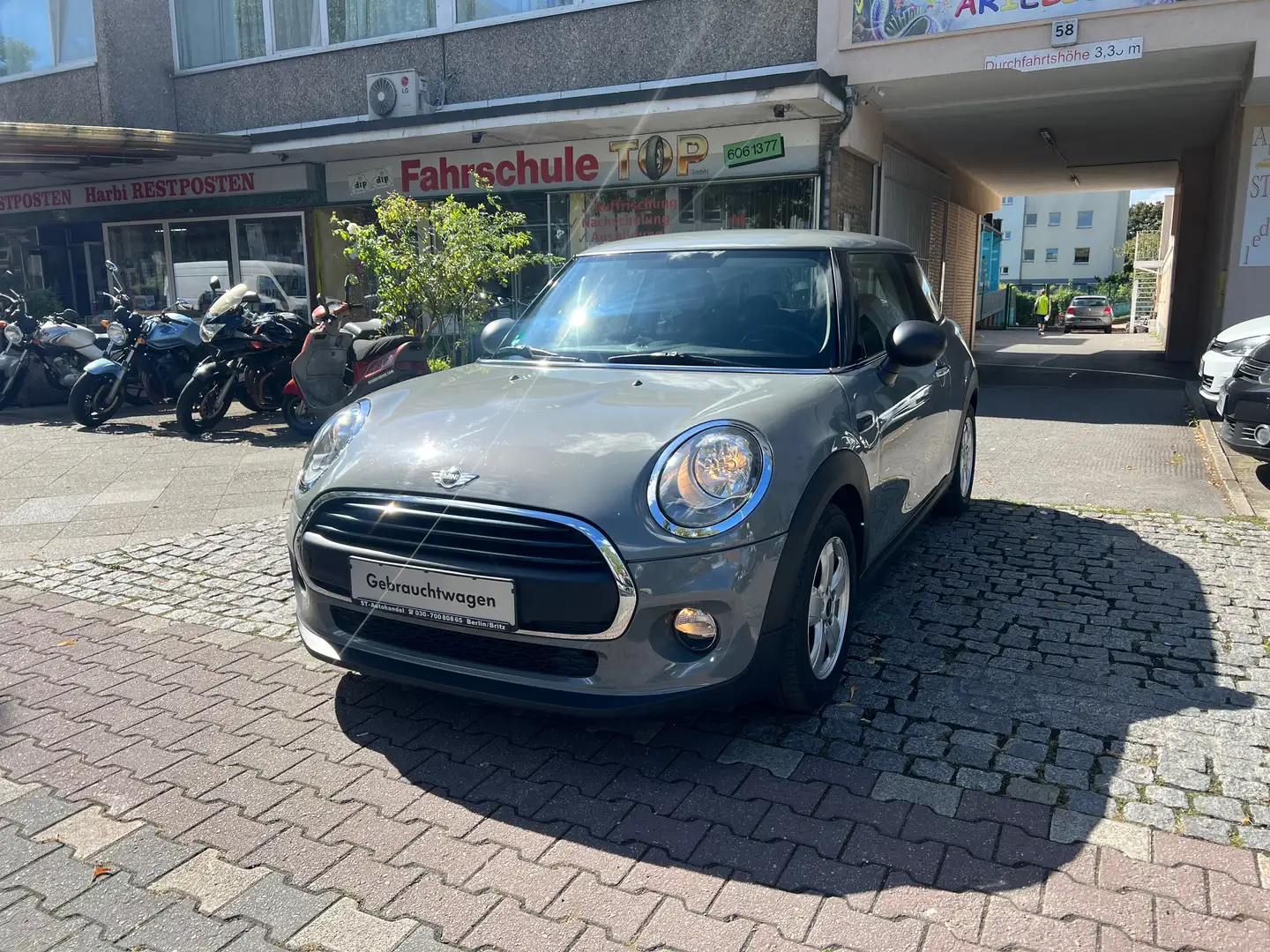 MINI One One/Klimaanlage/Tempomat/Alufelgen/PDC/Sitzheizung Grau - 2