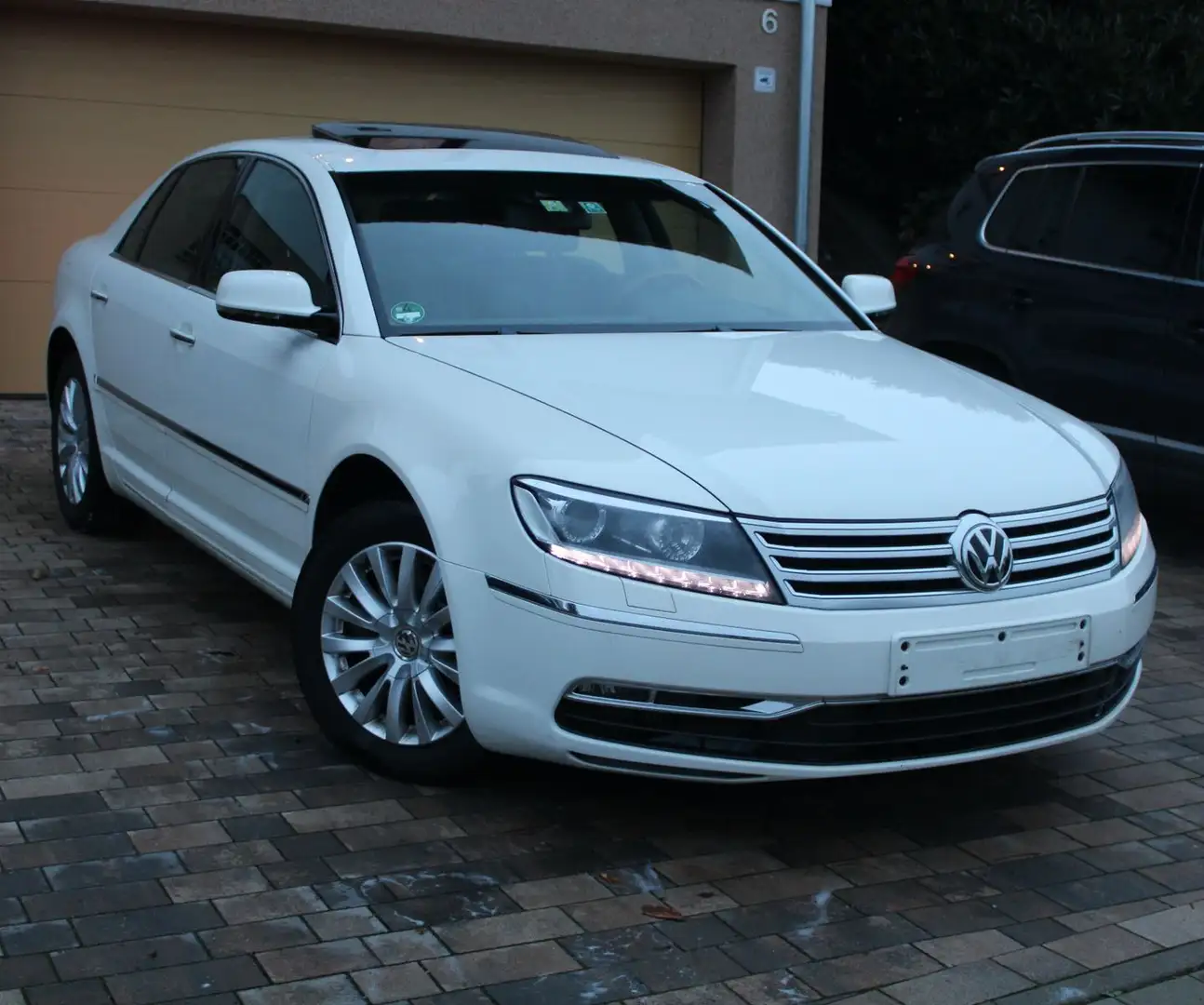 Volkswagen Phaeton V6 TDI 5-Sitzer 4Motion°Xenon°Rollo°Sthz Blanc - 1